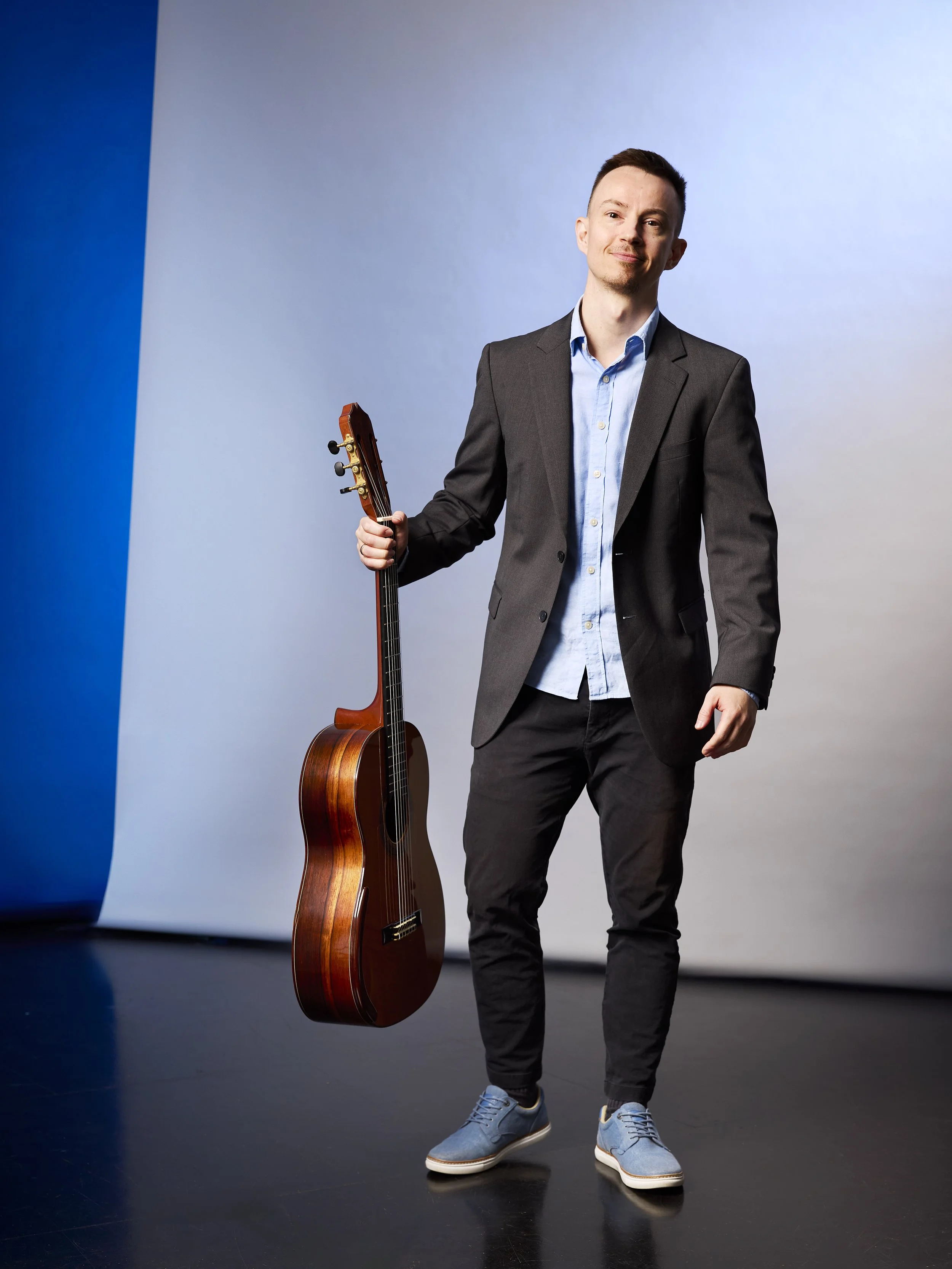 Manuel Diewald from the Sydney Guitar Collective