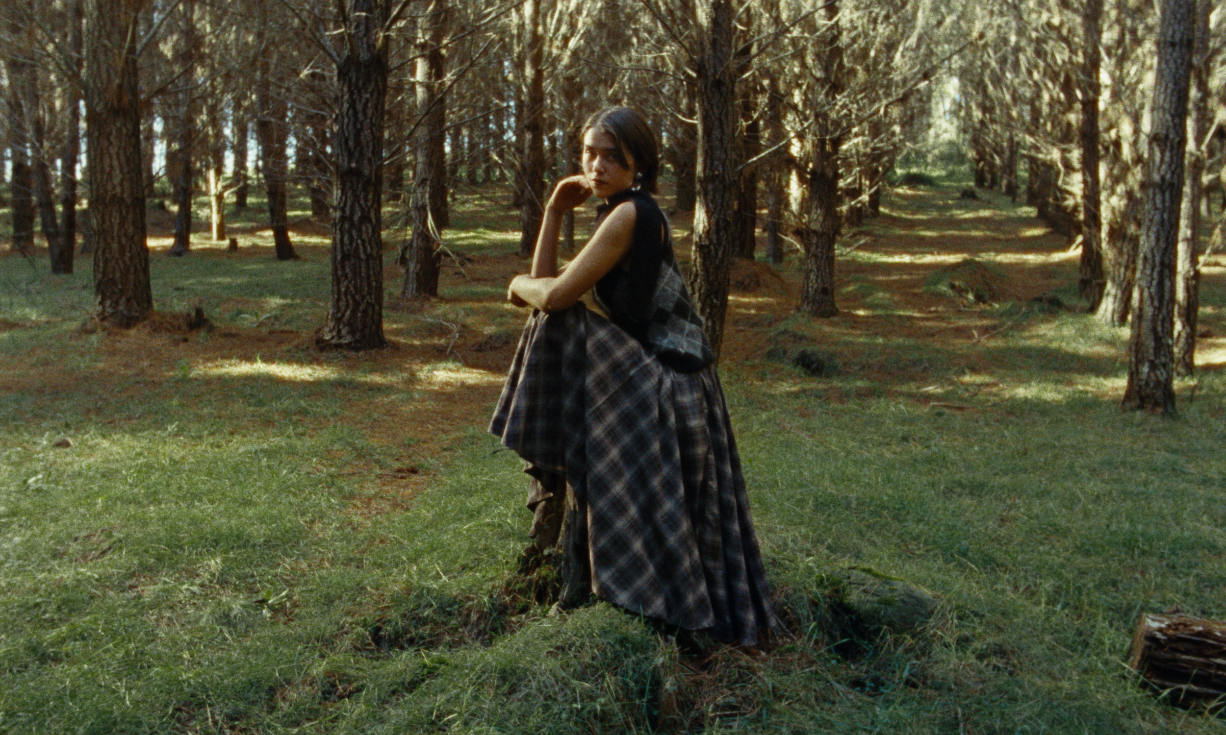 H&M_Stills_029.png