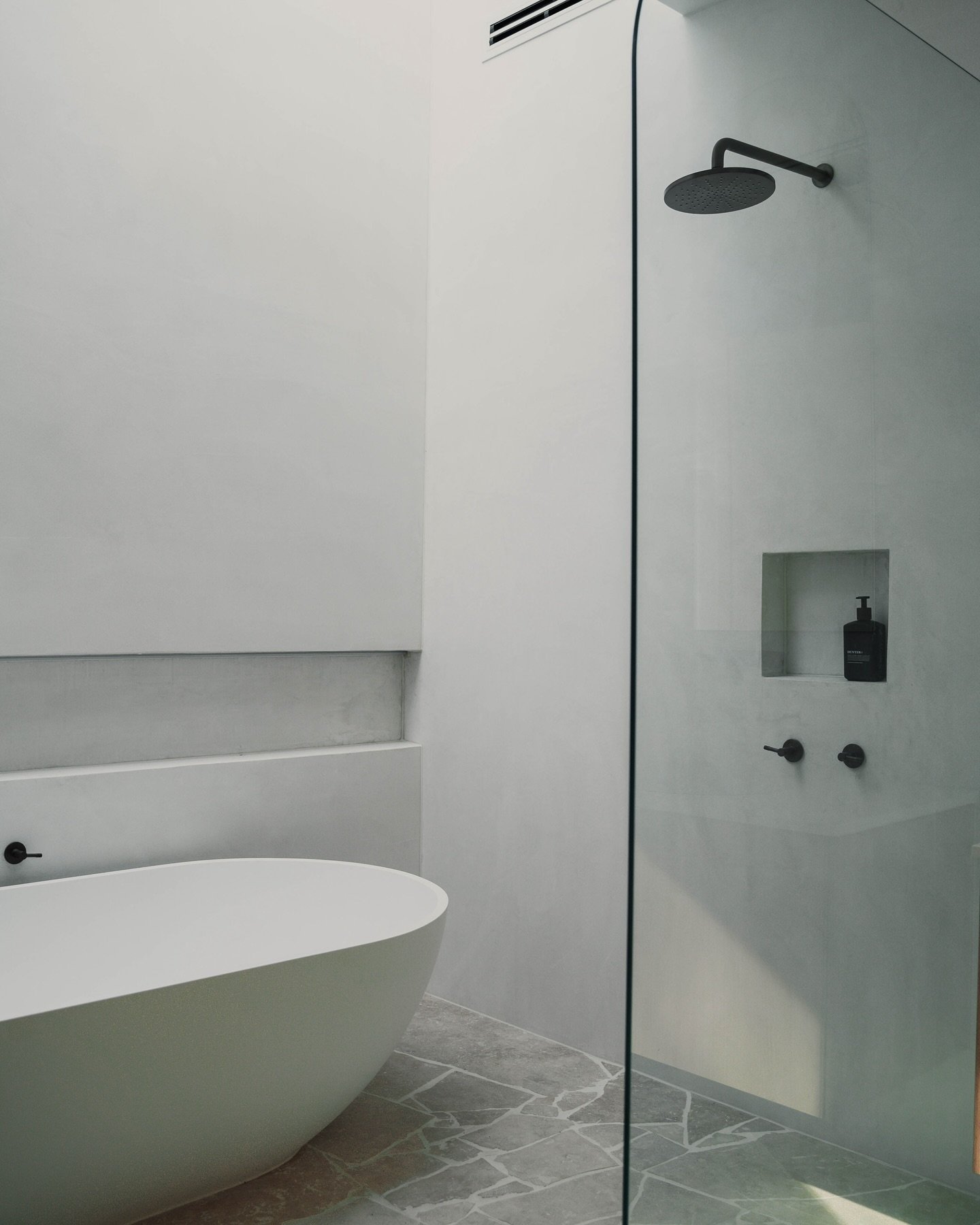 Simplicity 

 @baybuilthomes