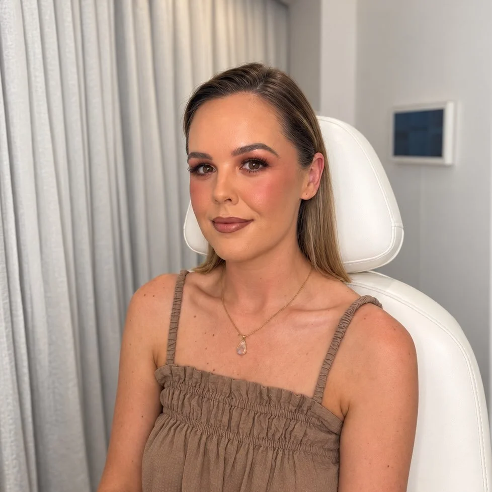 Dreamy makeup on a dreamy gal last week ☁️ 🧡