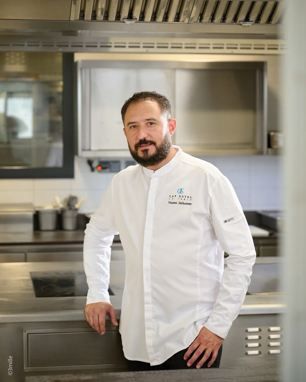 Chaque dessert est une petite &oelig;uvre d&rsquo;art qu&rsquo;on contemple avant de la croquer

&copy; @3mille | @ketz.agency for @cap_estel hotel 

#foodstyling#foodstylingphotography#foodphotographyandstyling#foodphotography#foodstylingandphotogra