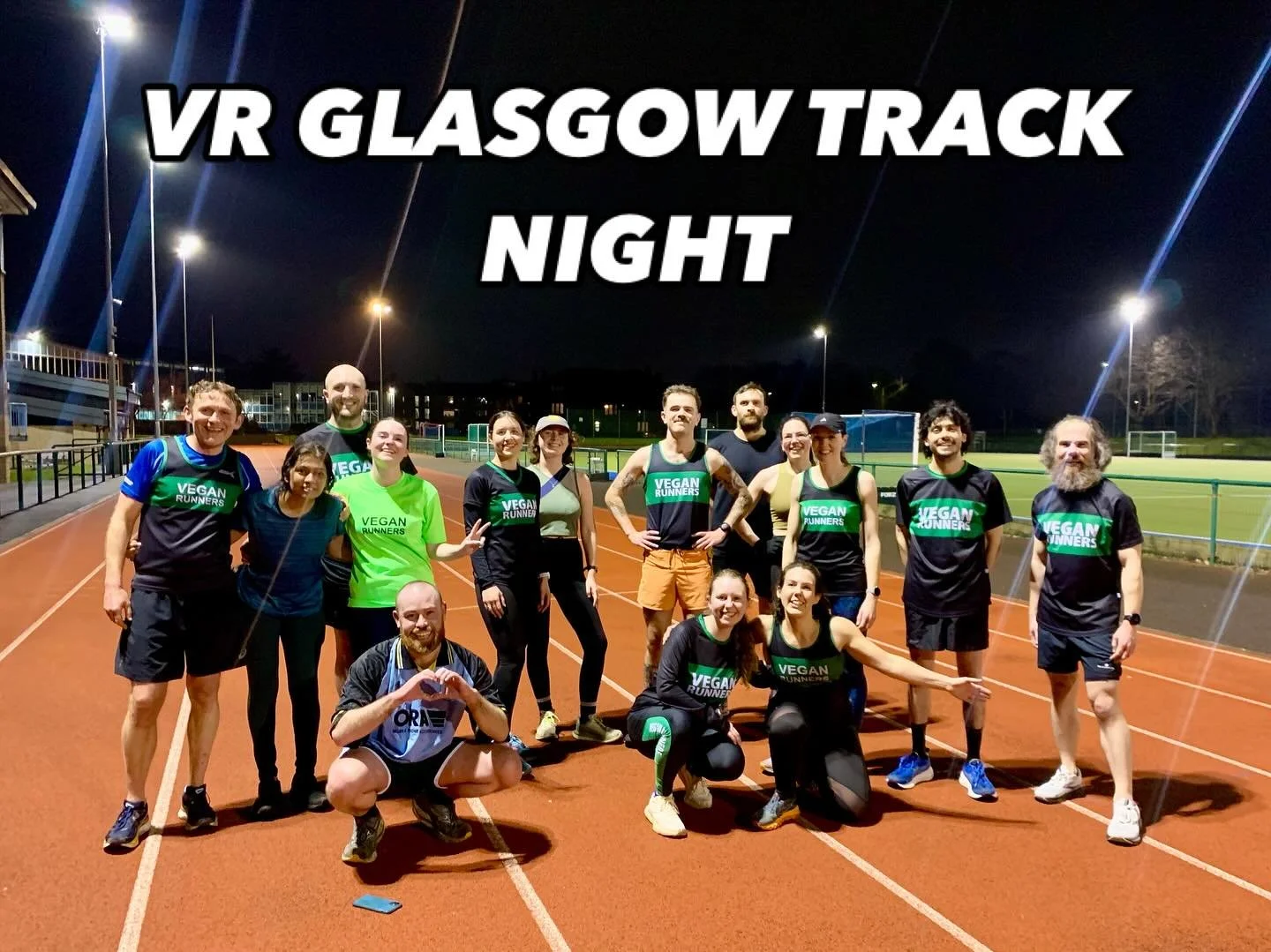 I had the pleasure of coaching another track session with the @veganrunners_scotland Glasgow group on Friday evening 🏃🏻&zwj;♂️🏃🏻&zwj;♀️🏃🏼&zwj;♂️🏃🏼&zwj;♀️ 🟢⚫️ 🌱

Once again we focused on the importance of doing a warm up, drills &amp; stride