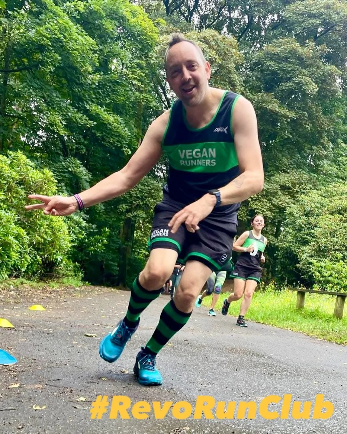 Another athlete to recently join the #RevoRunClub is @humanewildlifesolutions 🙌

Excited to have the opportunity to coach another member of the @veganrunnersuk @veganrunners_scotland gang! ⚫️🟢🌱 

Let&rsquo;s go!

#revorunclub #runcoaching #letsgo