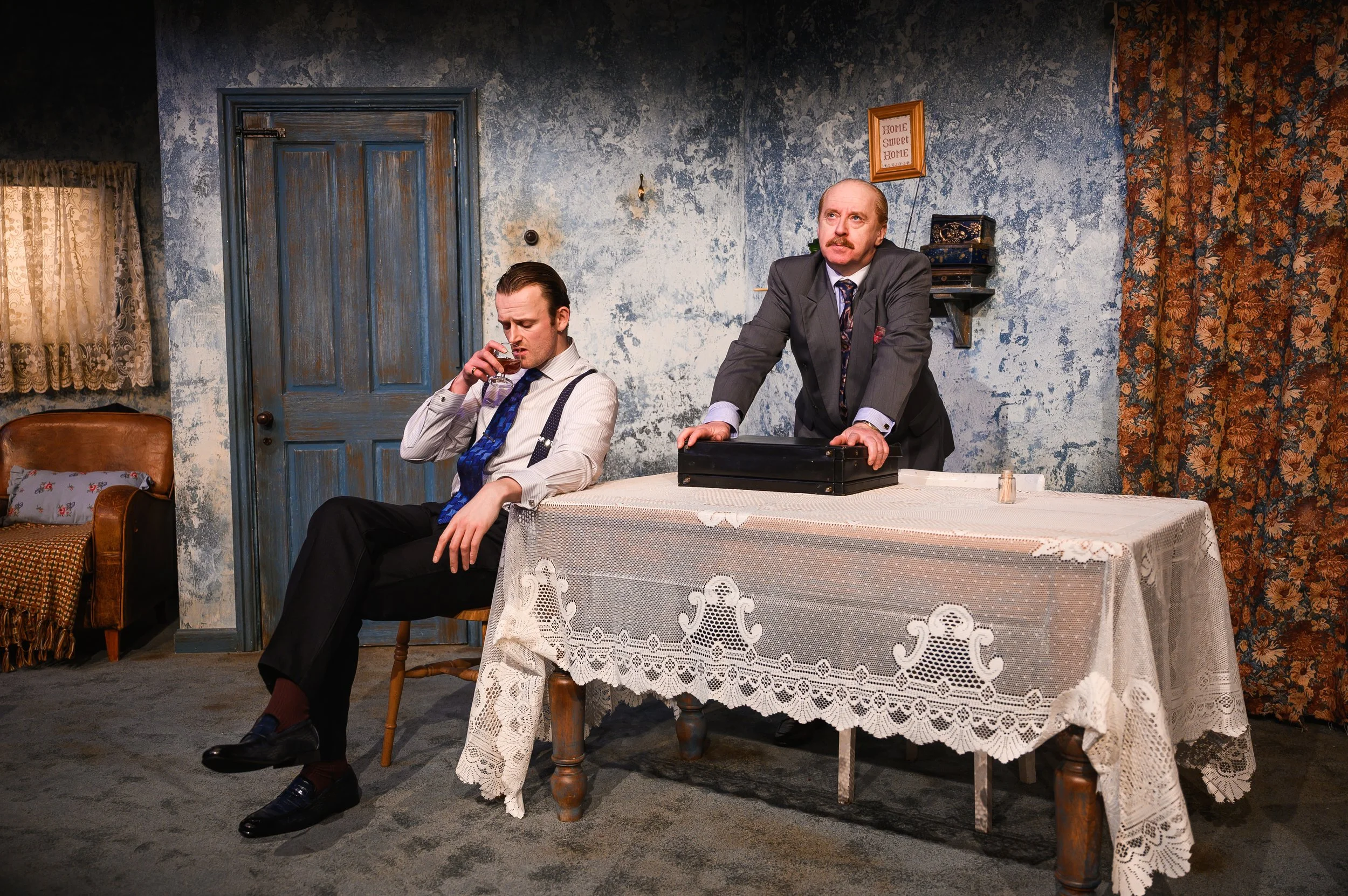Orphans_JermynStreetTheatre_ProductionShots_CharlieFlintPhotography_2025-189.jpg