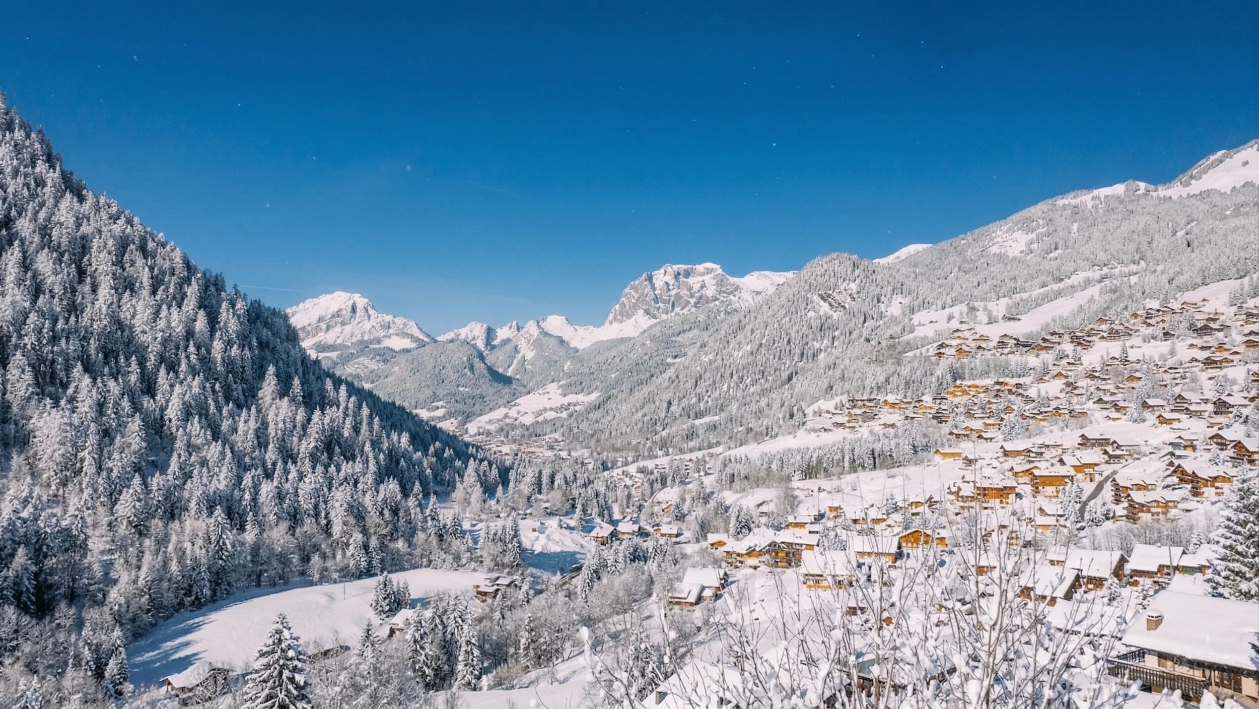 Panora Châtel vue vallée Abondance