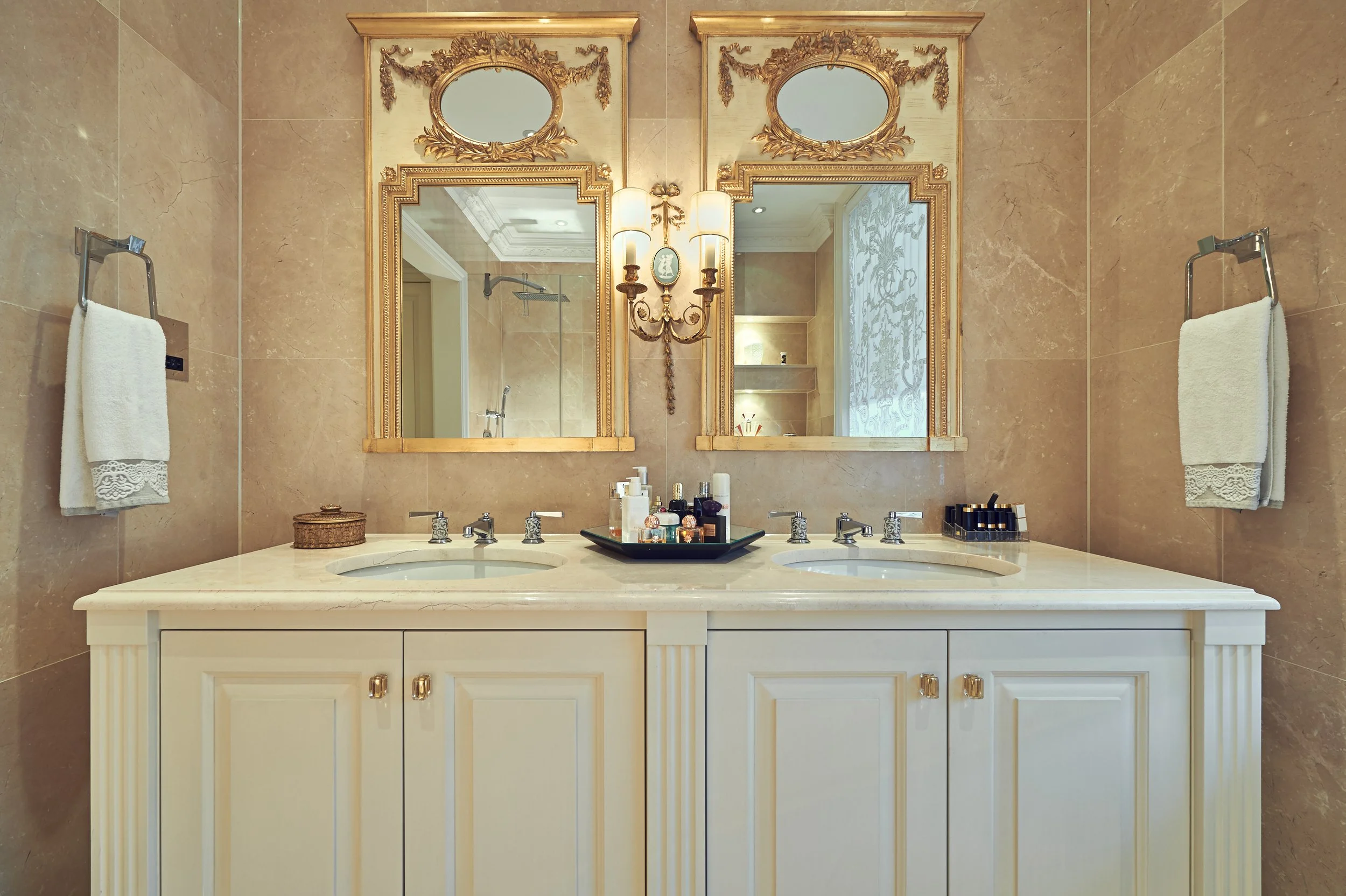 luxury bathroom London 