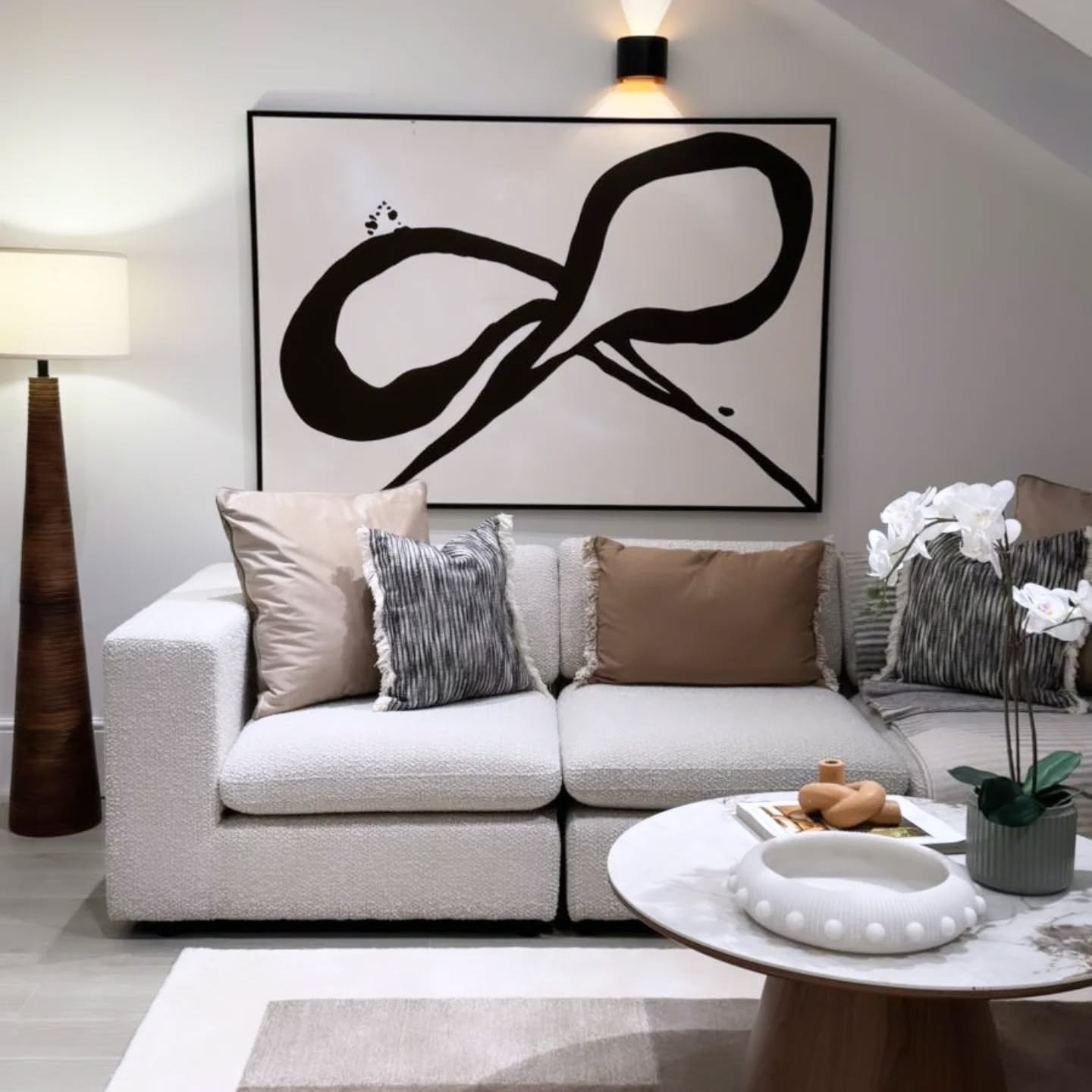 We've been quite busy lately, so we haven't had a chance to share updates :) We're excited to share that February is completely booked, and we're now accepting bookings for March. If you'd like us to showcase your property and help it reach its full 