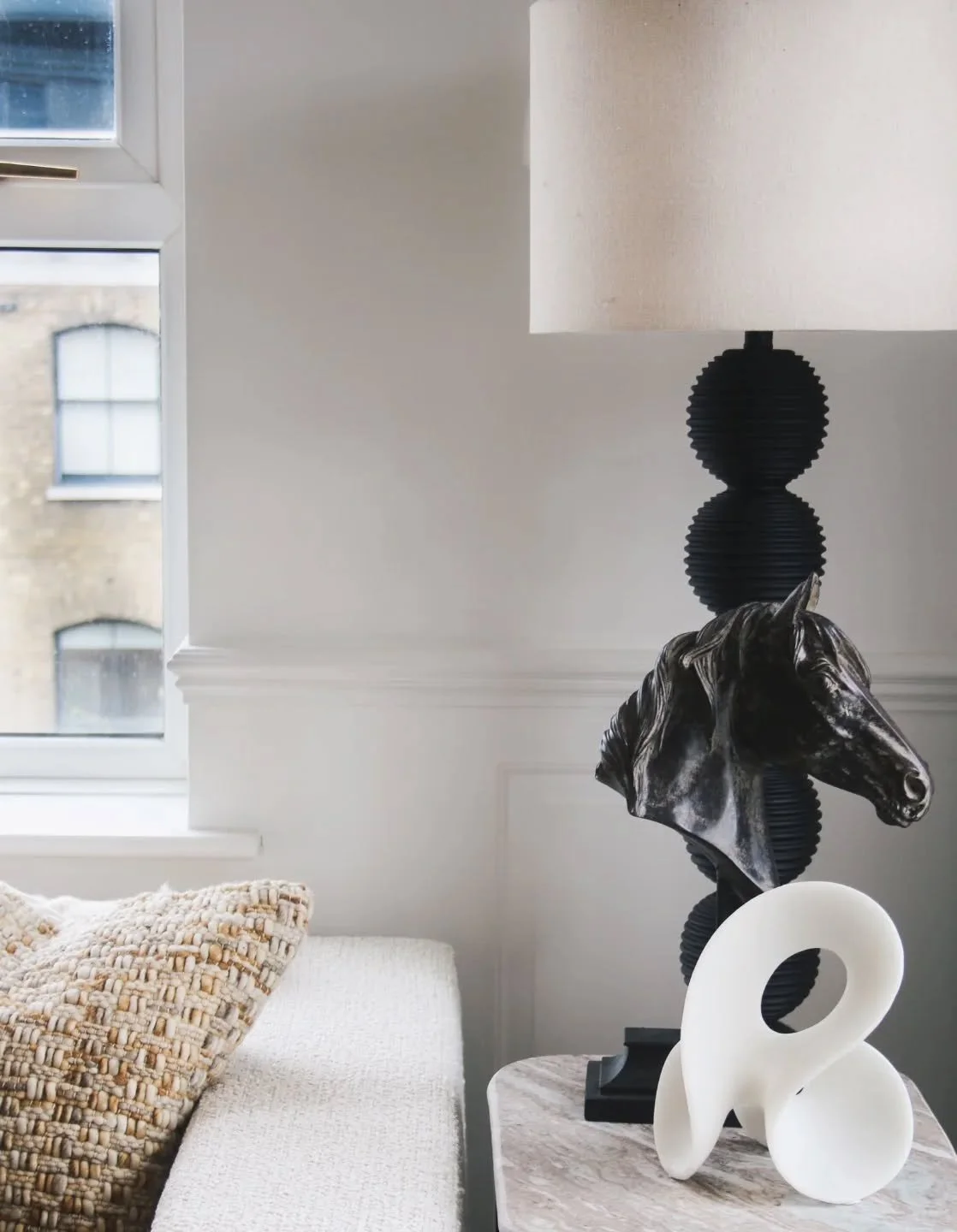 Here are some details from our latest staging in Putney. If you need to sell your property and aim to maximise foot traffic during the sale period, please do not hesitate to contact us to explore how we may assist you.
#homestaginglondon 
#londonprop