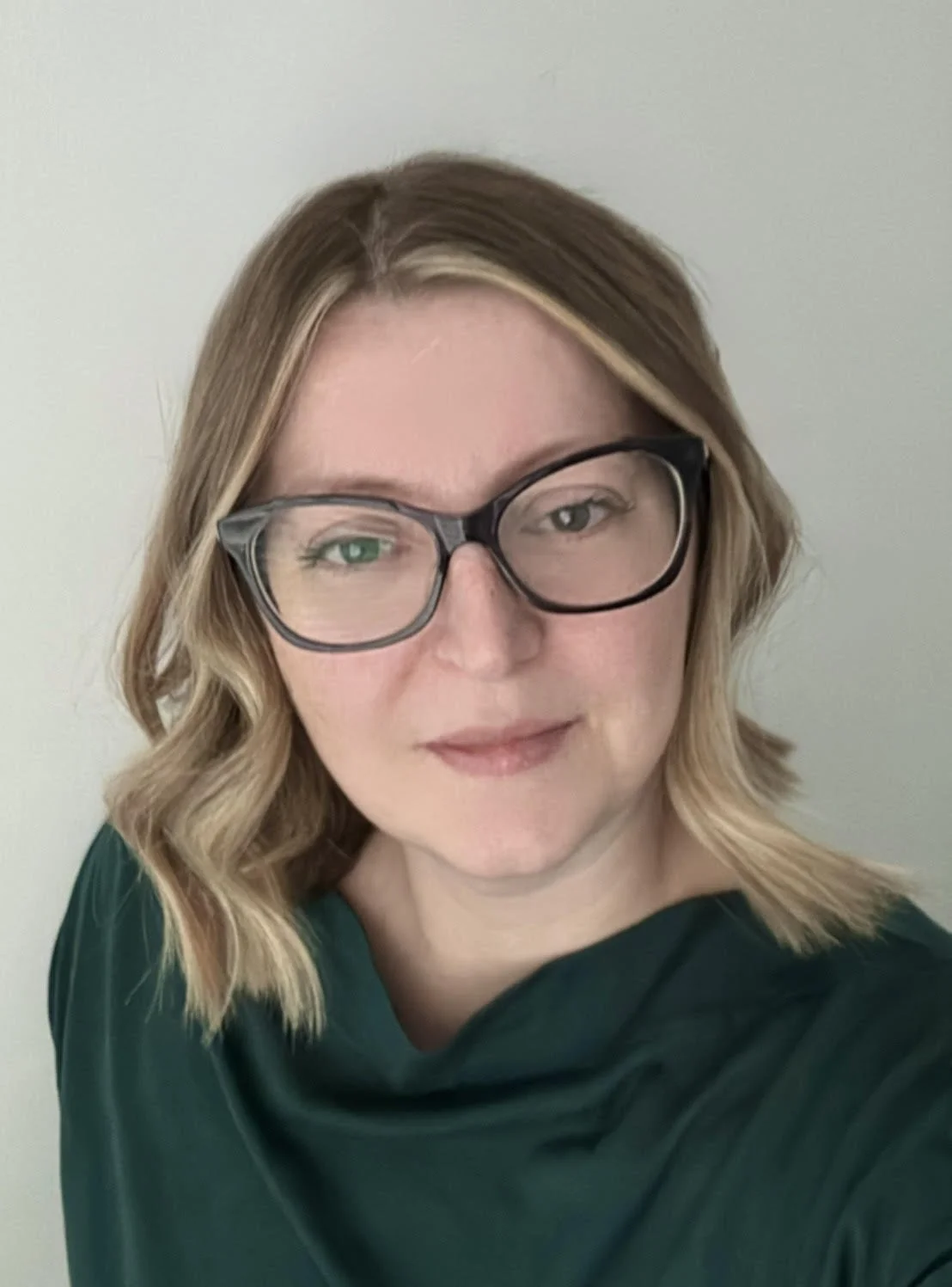 Based in Burntwood Staffordshire, I offer in person counselling locally and online therapy across the UK