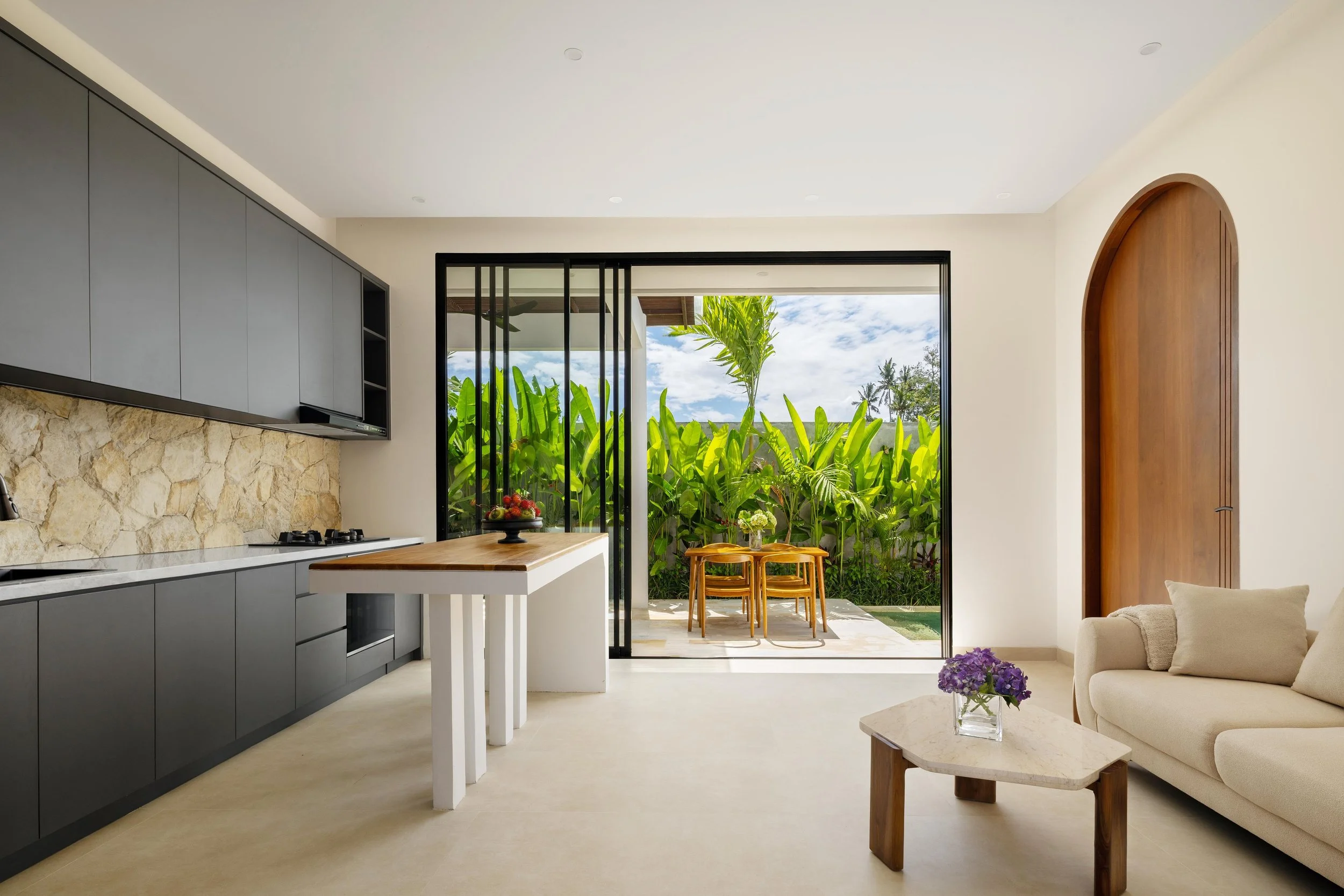 KIWI Villas separate guest residence living area