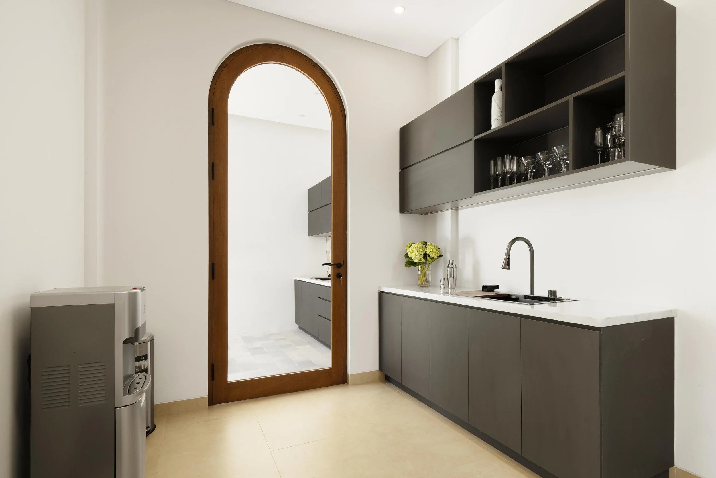 5A Pantry.jpg