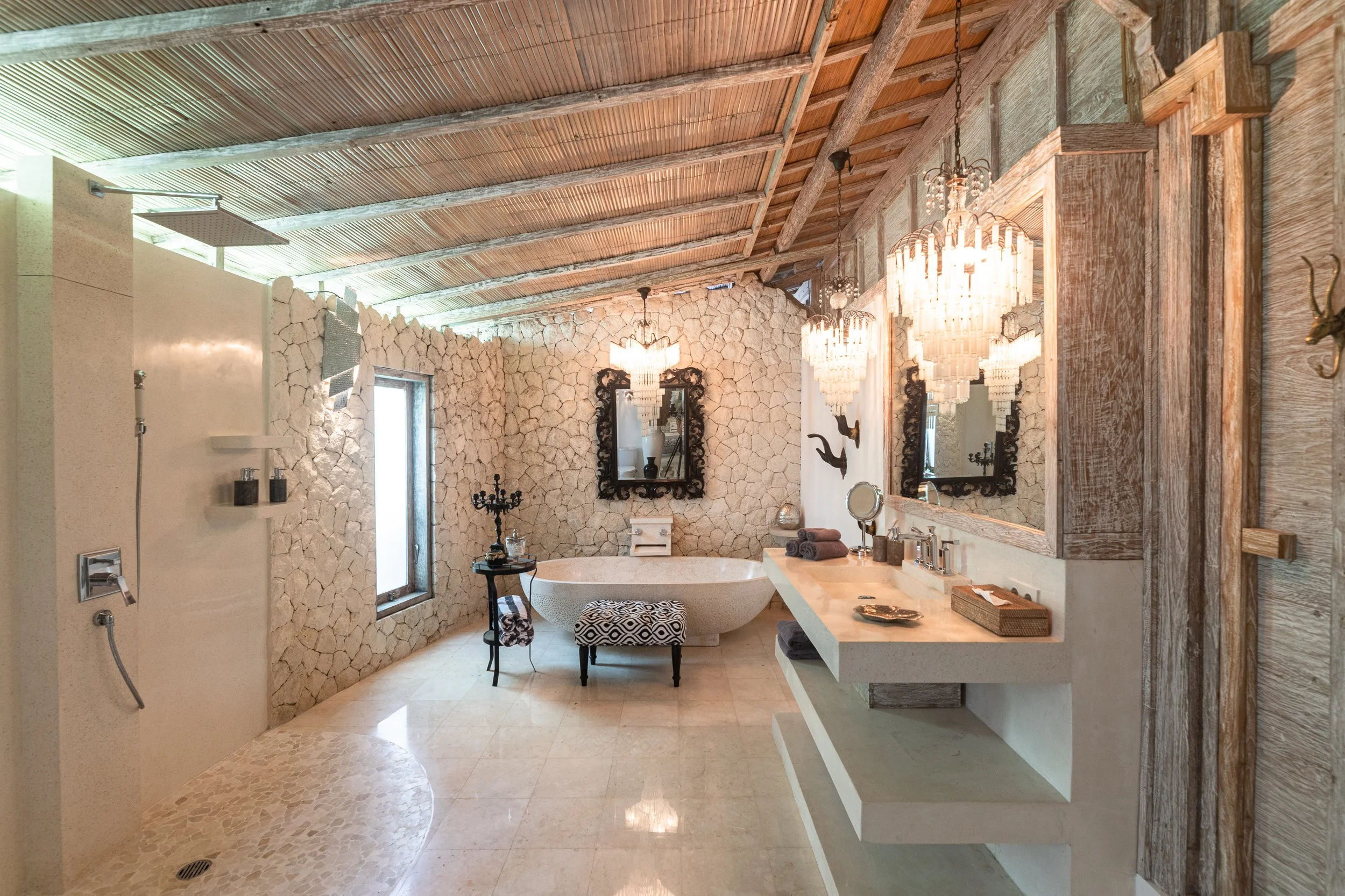 bungalow1 (15)(1).jpg