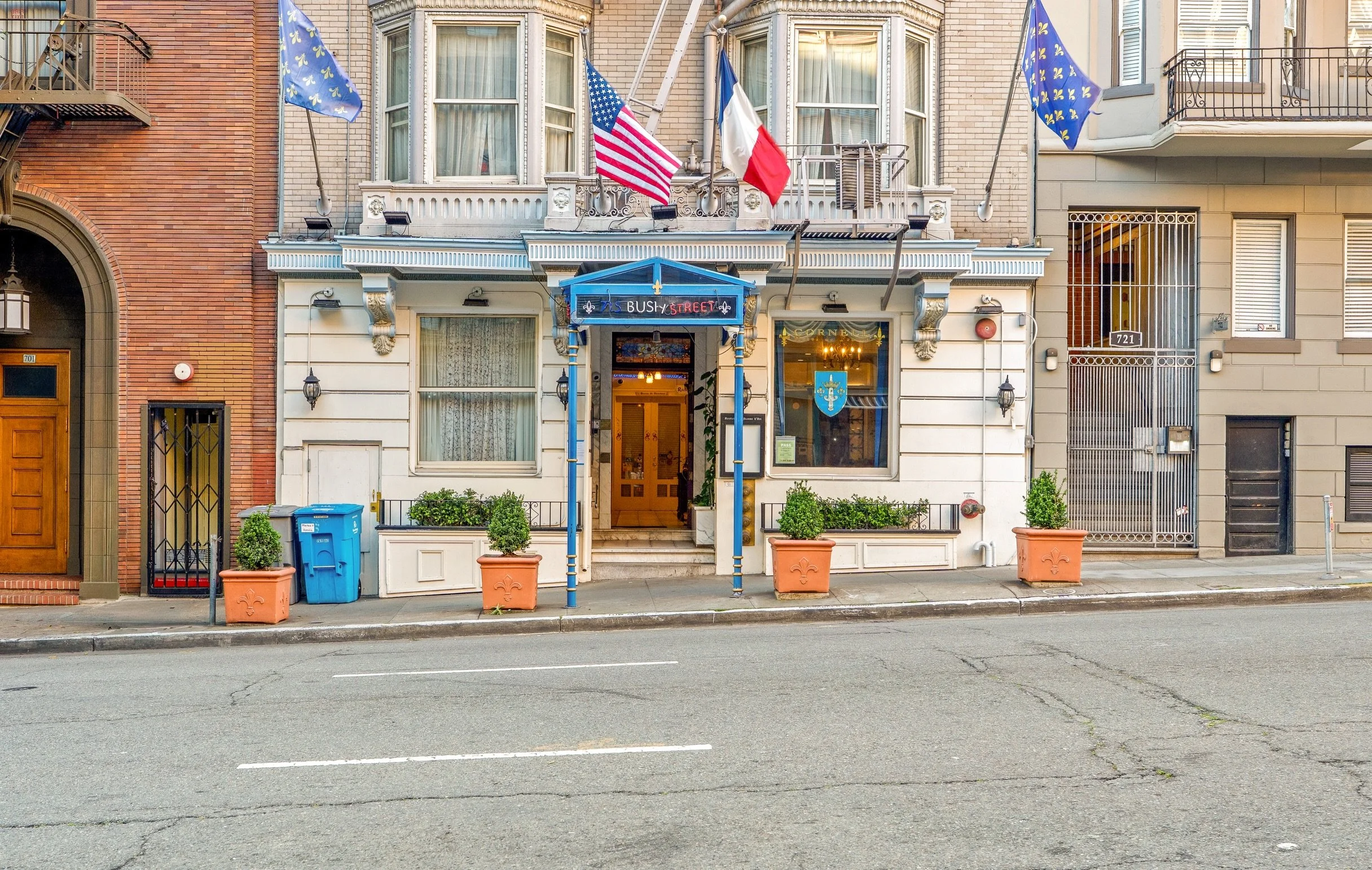 Shot for Hotel Cornell de France, a boutique stay right in the heart of San Francisco.

I love working with spaces like this &mdash; where character, detail, and experience all come together. The goal is always more than just showing a room&hellip; i