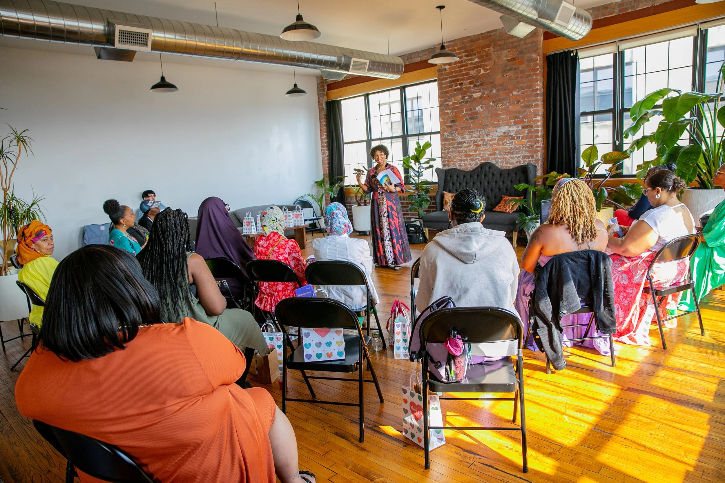 Dr Paula Kliger leading one of our Workshop Intensives