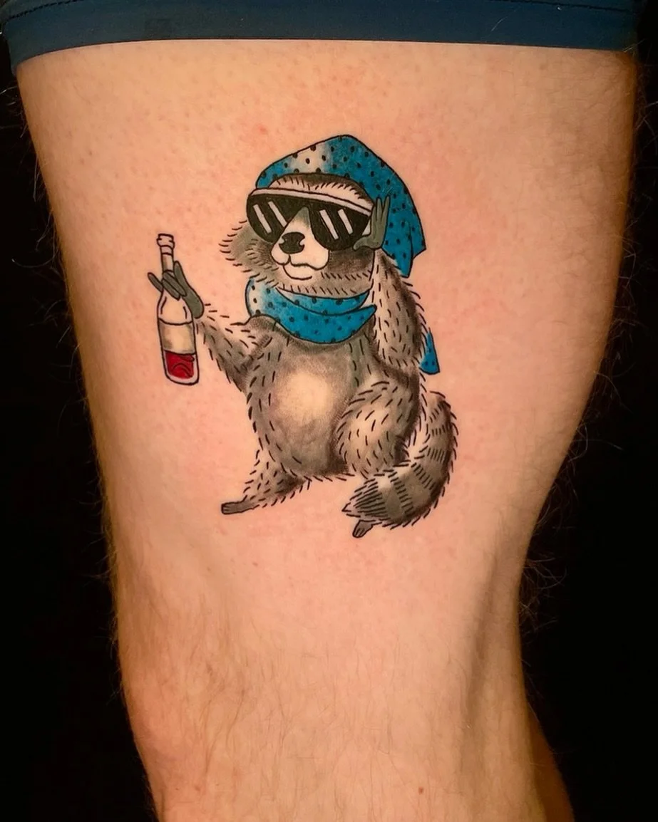 Feeling Bougie!?✨🤙
- 
- Artist: @kevant13 🍷
- Aloha Tattoos 🌺📍
- Walk ins welcome everyday ✨
-
-
-
-
-
#bougietattoos #comedytattoos #saltlaketattoos #blackandcolortattoos #racoontattoo