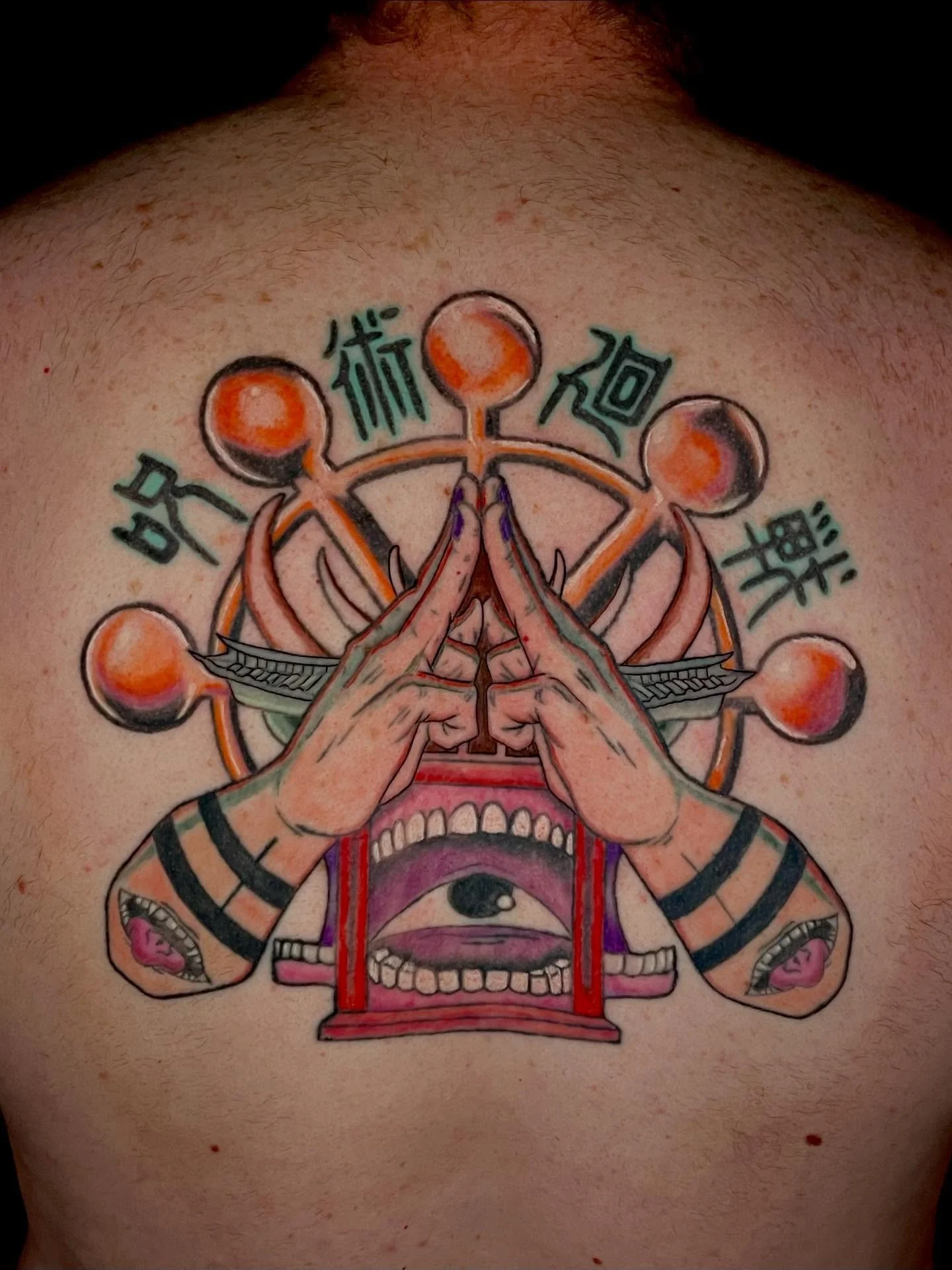 *DOMAIN EXPANSION*&hellip; 🧘🏻&hellip; 😎
@psi_clone 🔥
.
.
.
#jjktattoo #colortattoo #malevolantshrine #animetattoo #utahtattooartist