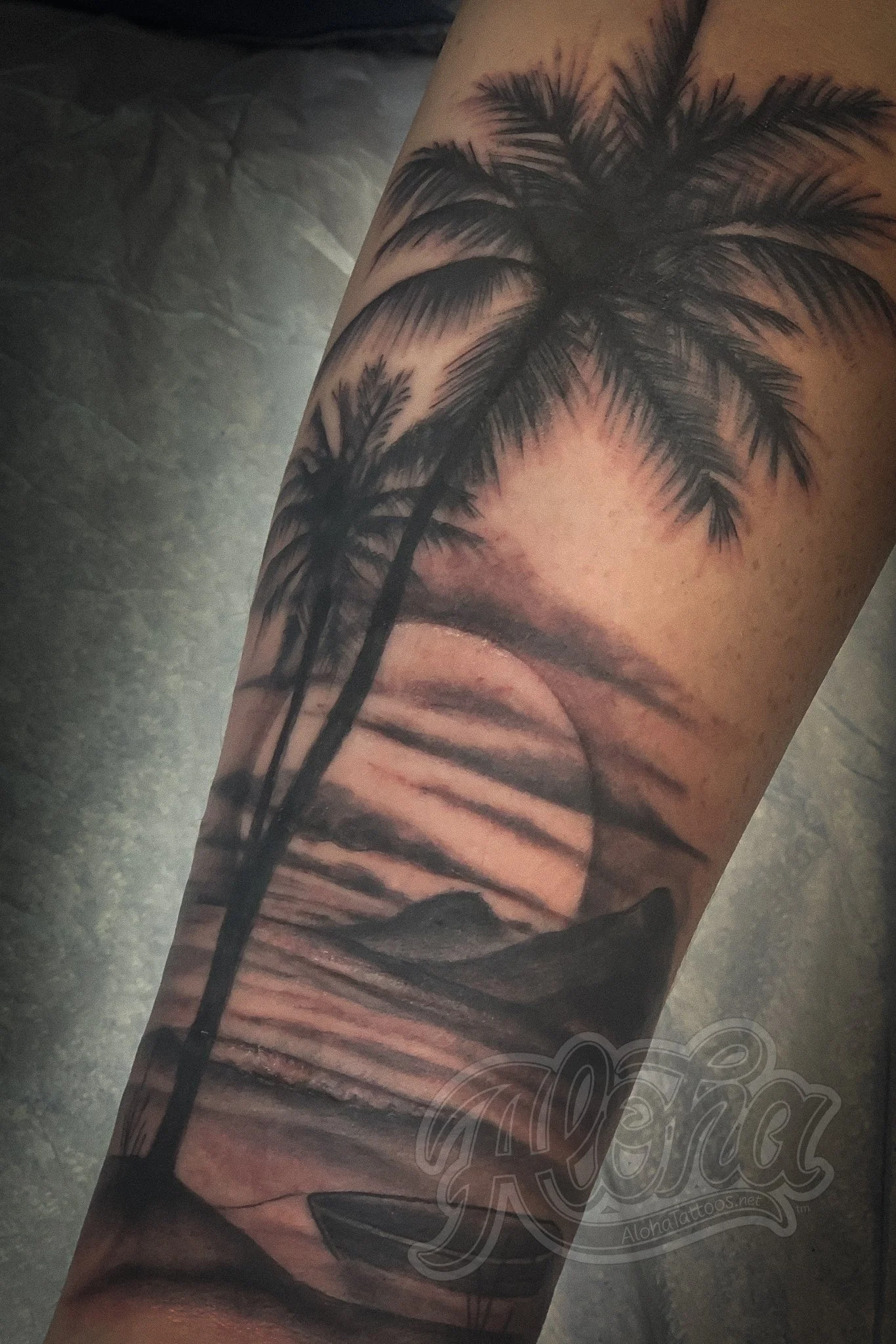 AlohaTattoos.blackGrey-7.JPG
