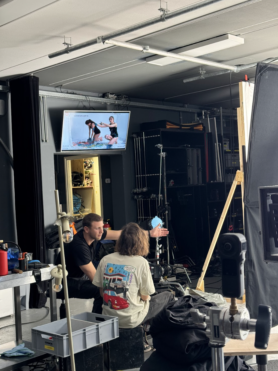 paint scene behind the scenes shooting.png