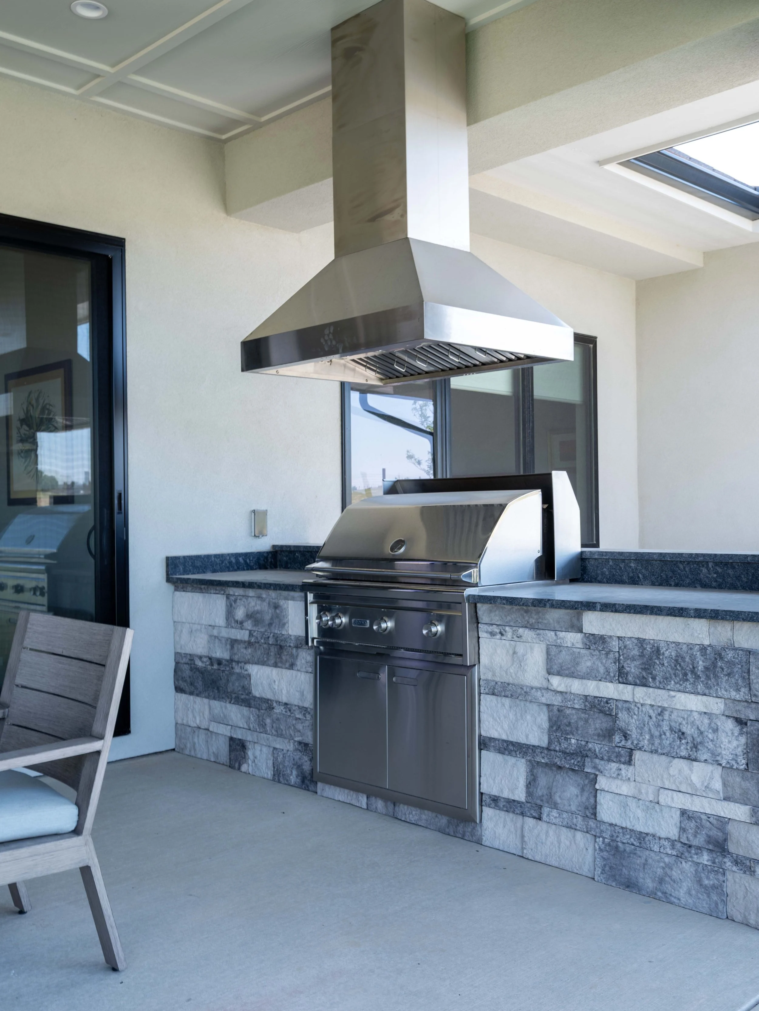 Outdoor Kitchen.jpg