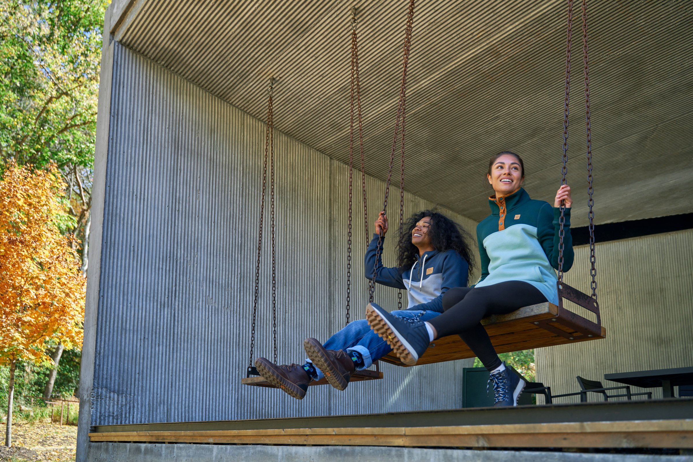 Couple Swings Showcasing Moosejaw Zip Up Sweatshirts Coler Mountain.