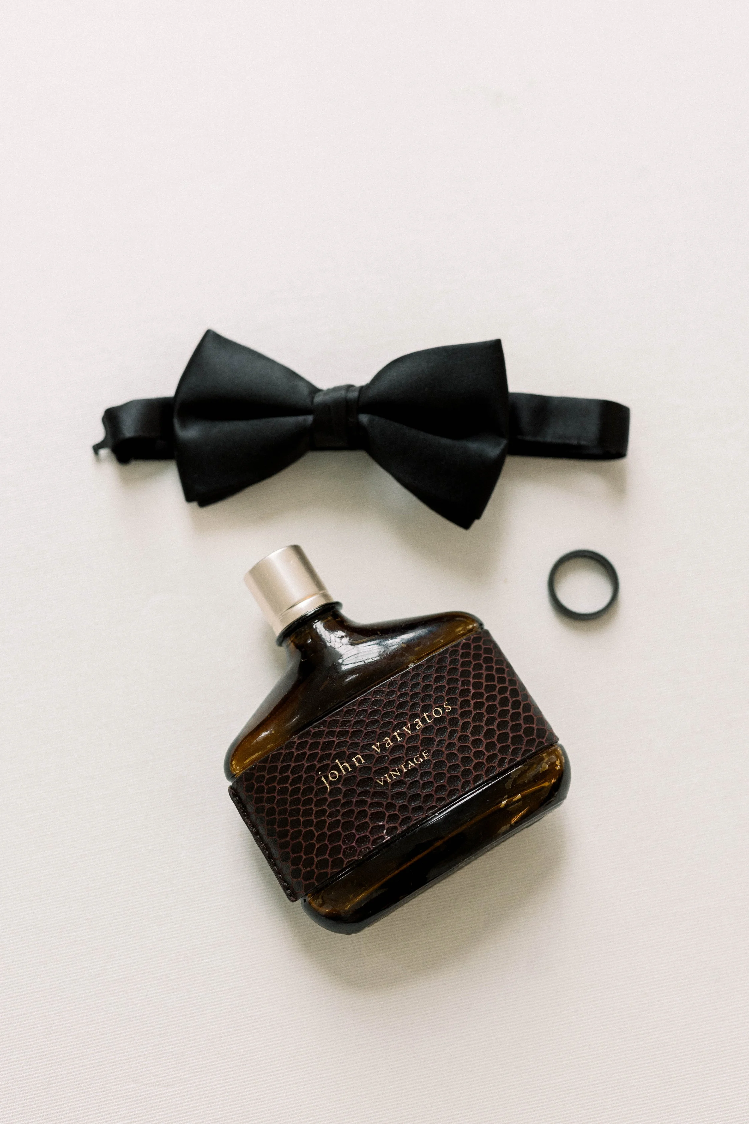 Christian and Courtney_Getting Ready-93.jpg