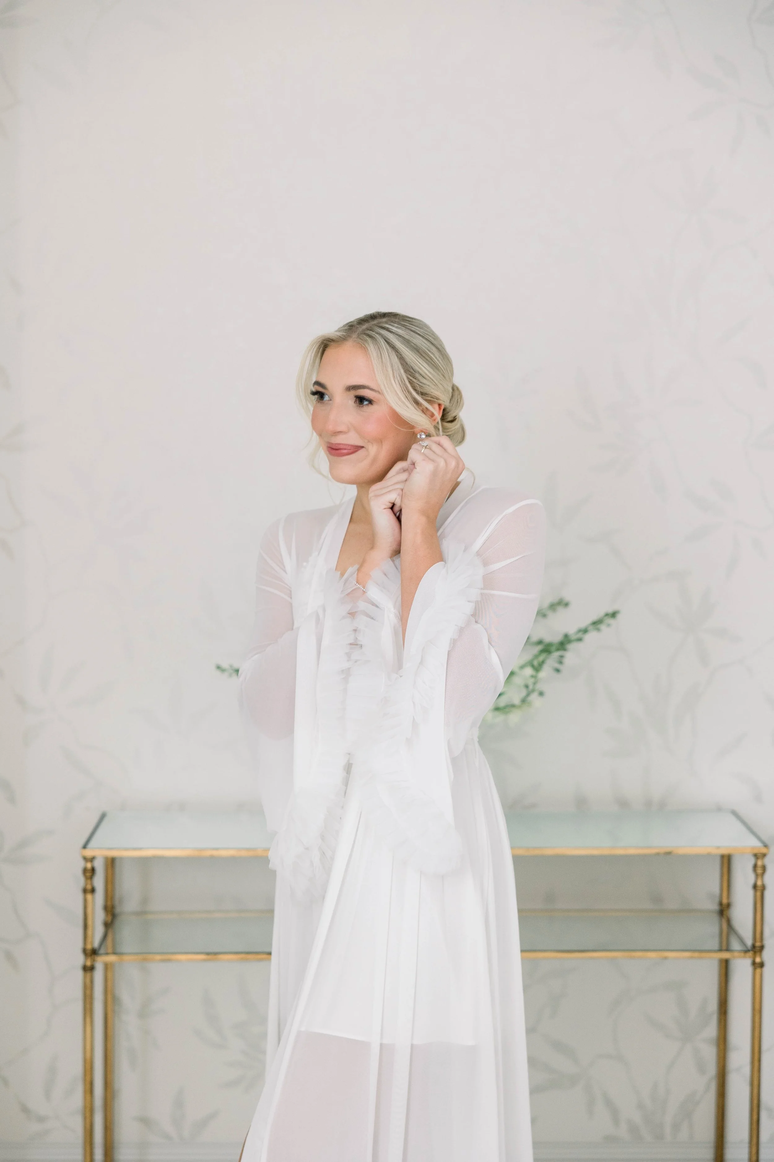 Christian and Courtney_Getting Ready-37.jpg