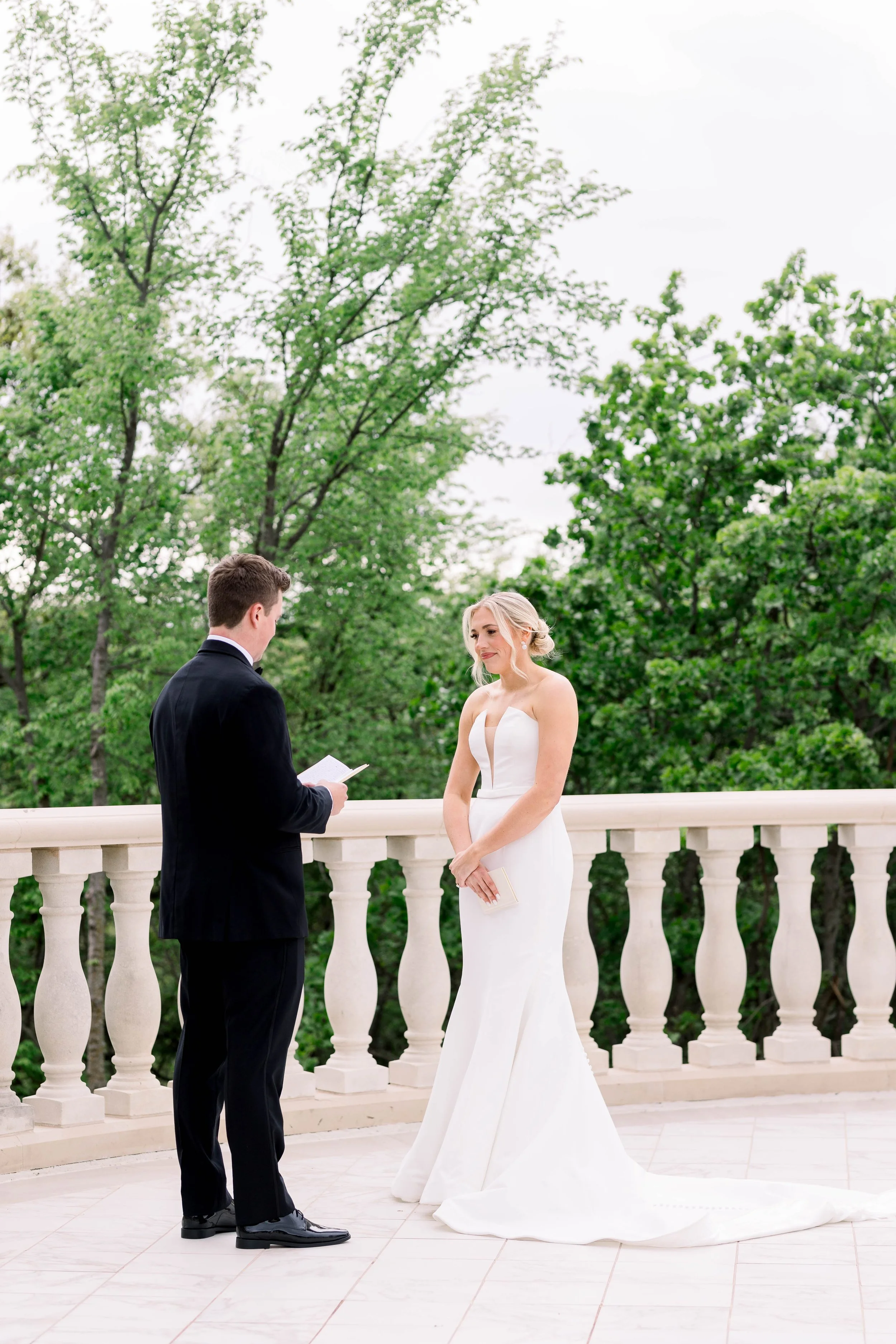 Christian and Courtney_First Looks-92.jpg