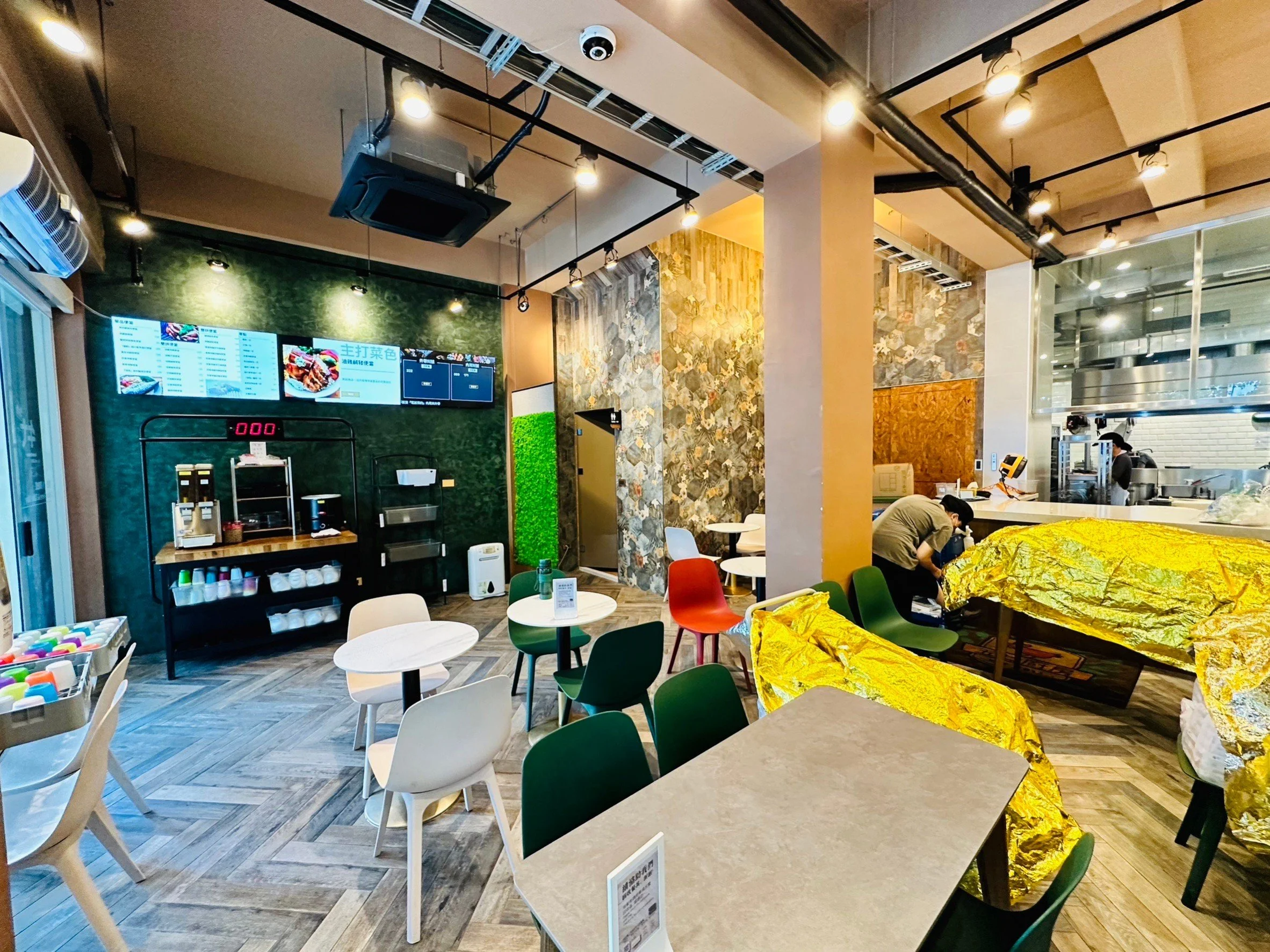 line_oa_chat_230630_101936_group_0.jpg