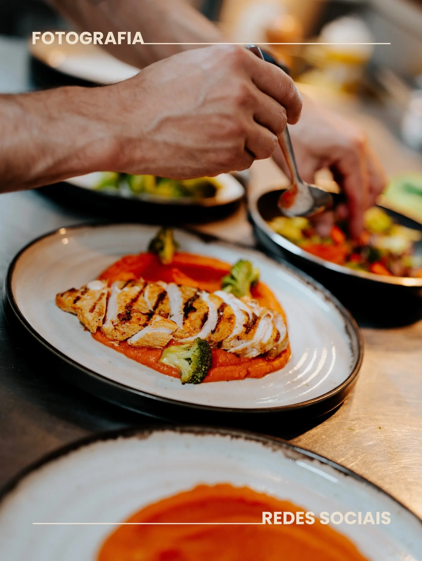 Dentro da cozinha do @legumeseoutrosvicios 👨🏻&zwj;🍳

Para @fio.estudiocriativo