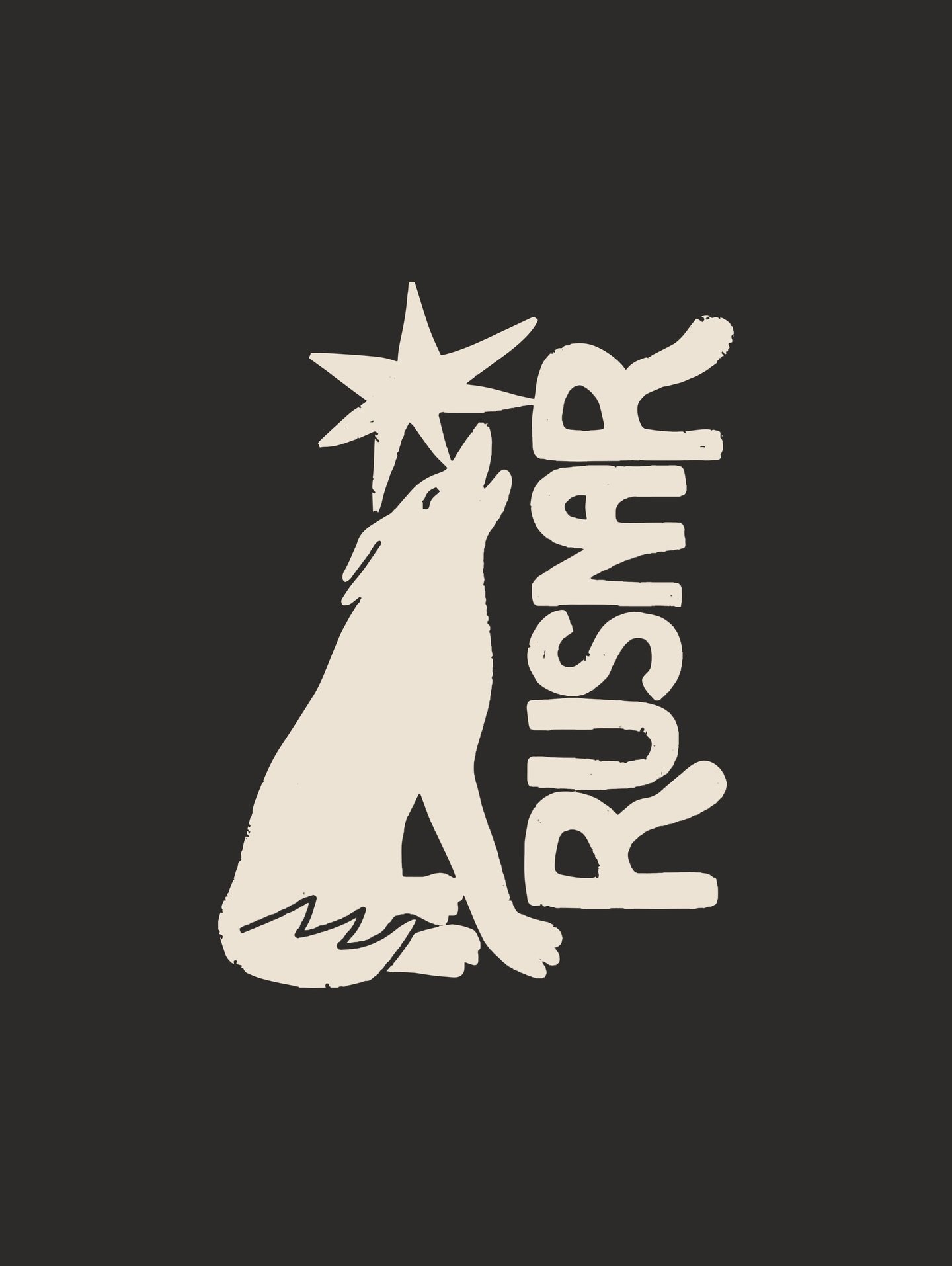 Novo ano, uma imagem cada vez mais nossa 🏔️ 
Por detr&aacute;s da Rusnar? A natureza como maior fonte de energia, inspira&ccedil;&atilde;o e criatividade.
 Uma imagem inspirada nas montanhas, nos trilhos e no lobo - elementos que representam vis&ati