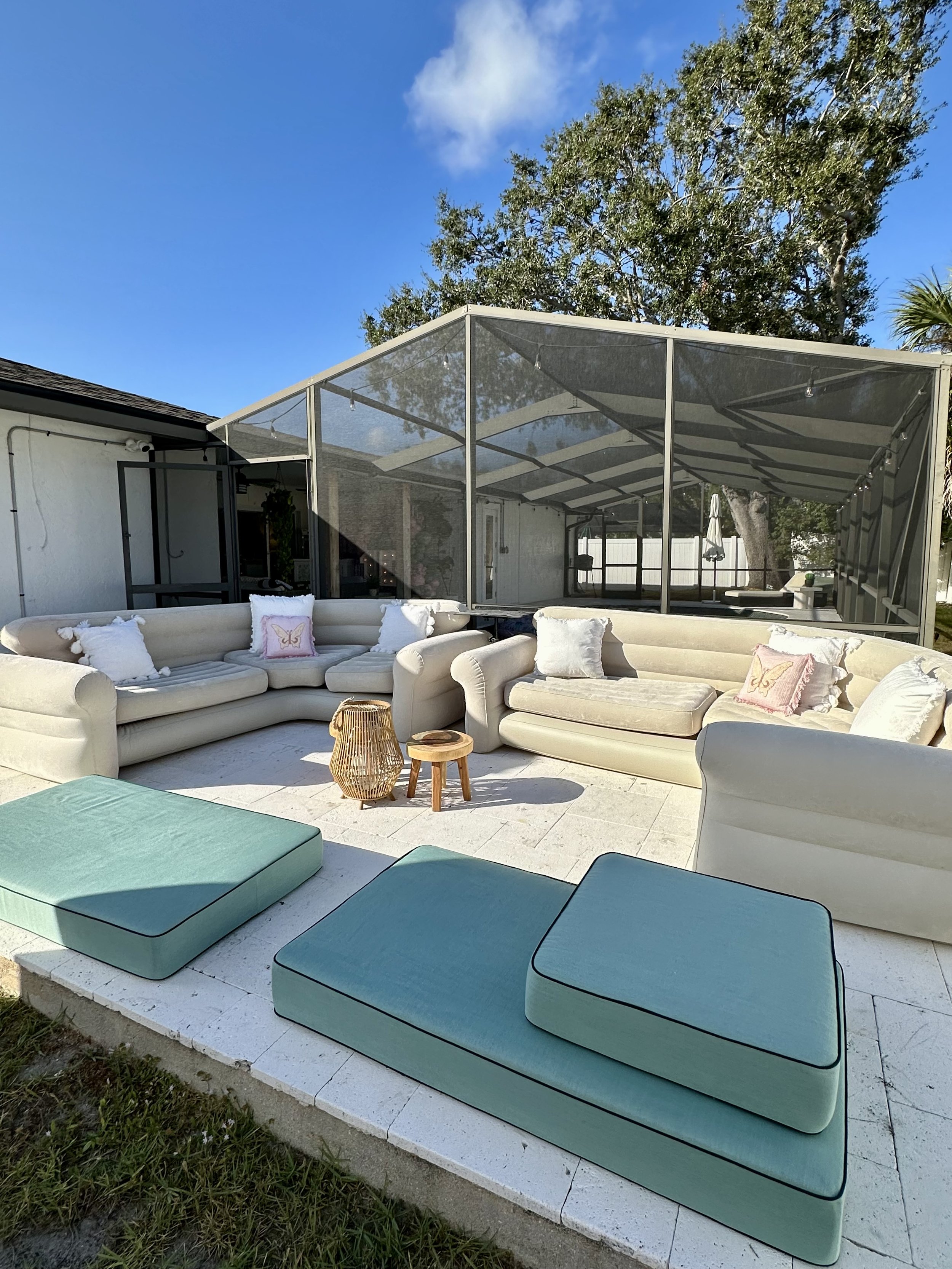 inflatable couches for outdoor movie party