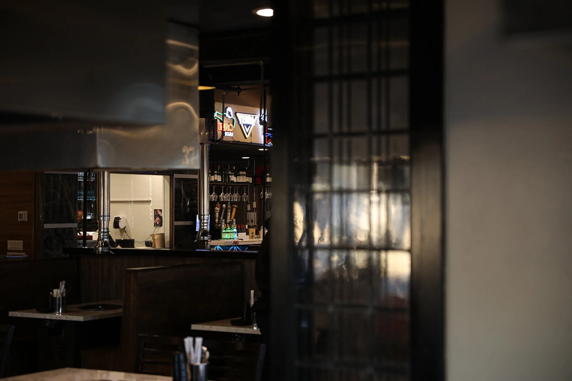 Ribs&Co_Interior_v2_003.jpg