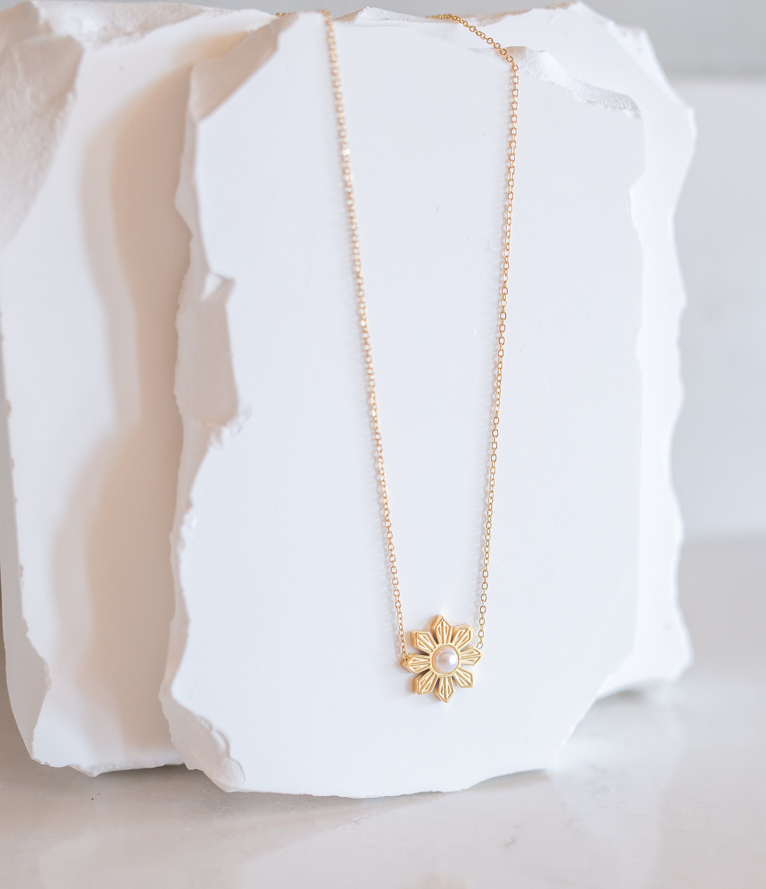 https://i.etsystatic.com/26561053/r/il/6bf7e0/5845642297/il_fullxfull.5845642297_rare.jpg