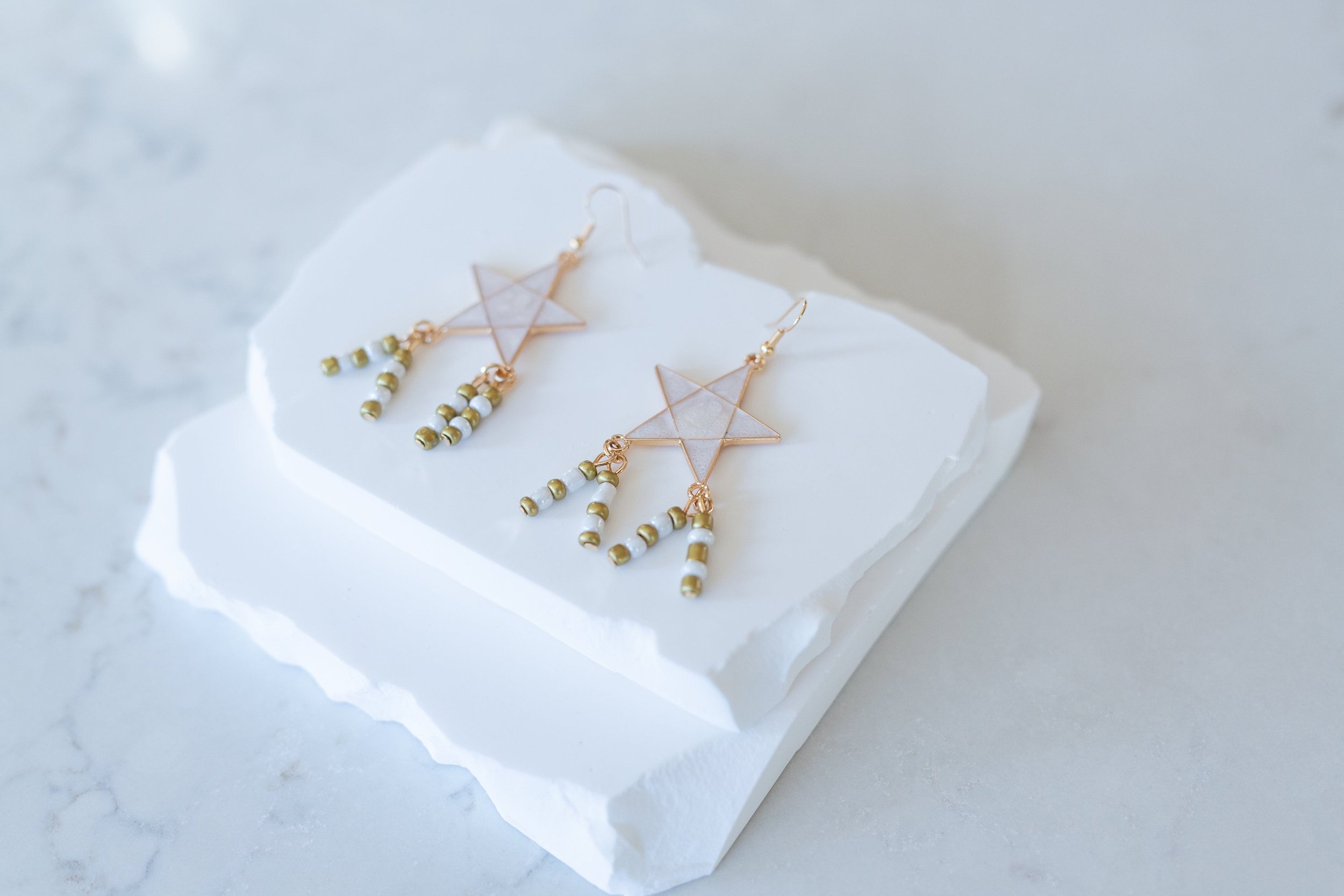 https://i.etsystatic.com/26561053/r/il/f56d38/5561840263/il_fullxfull.5561840263_tpym.jpg