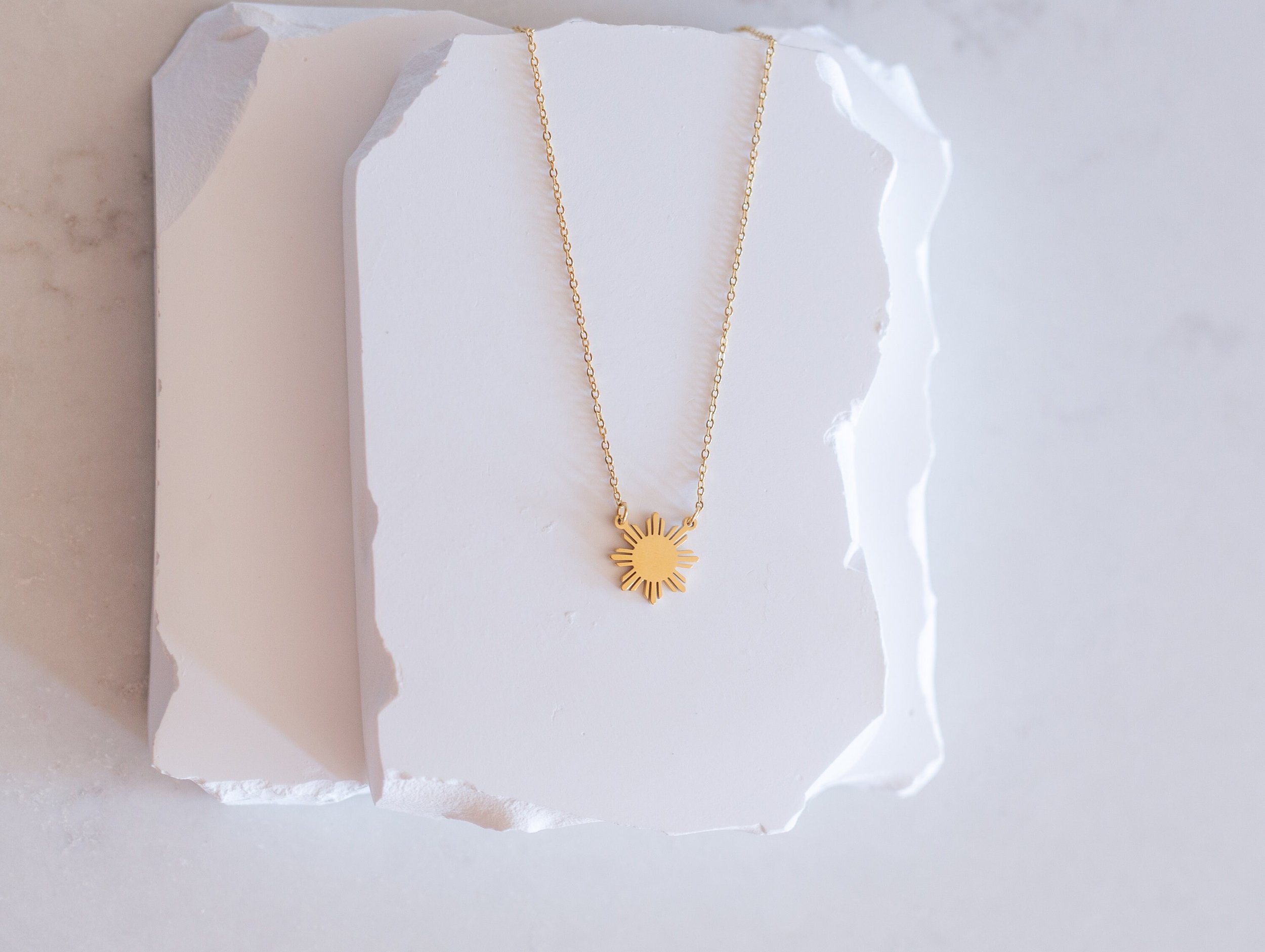 https://i.etsystatic.com/26561053/r/il/6c7348/5845660035/il_fullxfull.5845660035_qjgf.jpg
