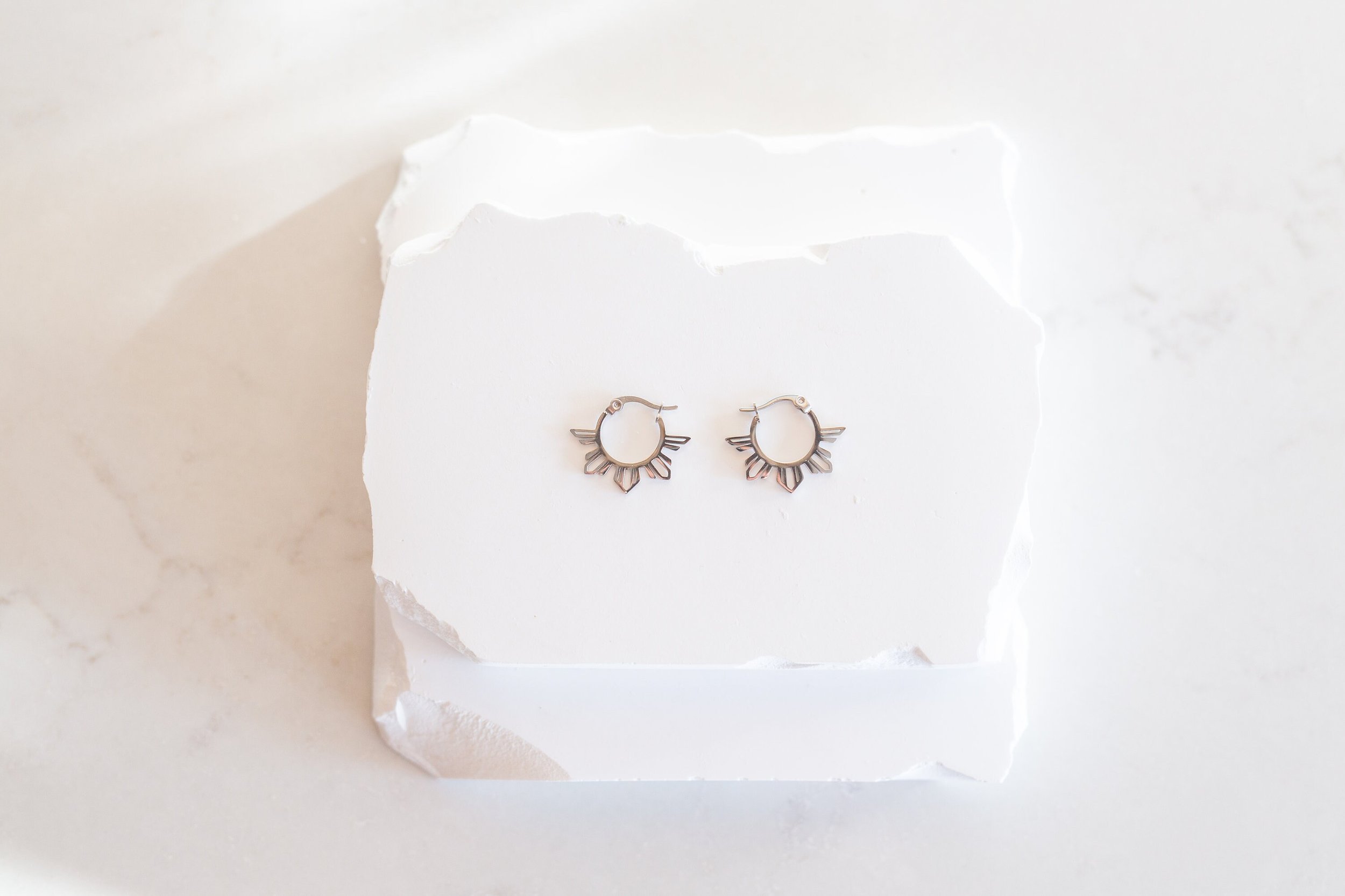 https://i.etsystatic.com/26561053/r/il/f00a98/5797535246/il_fullxfull.5797535246_b7y4.jpg