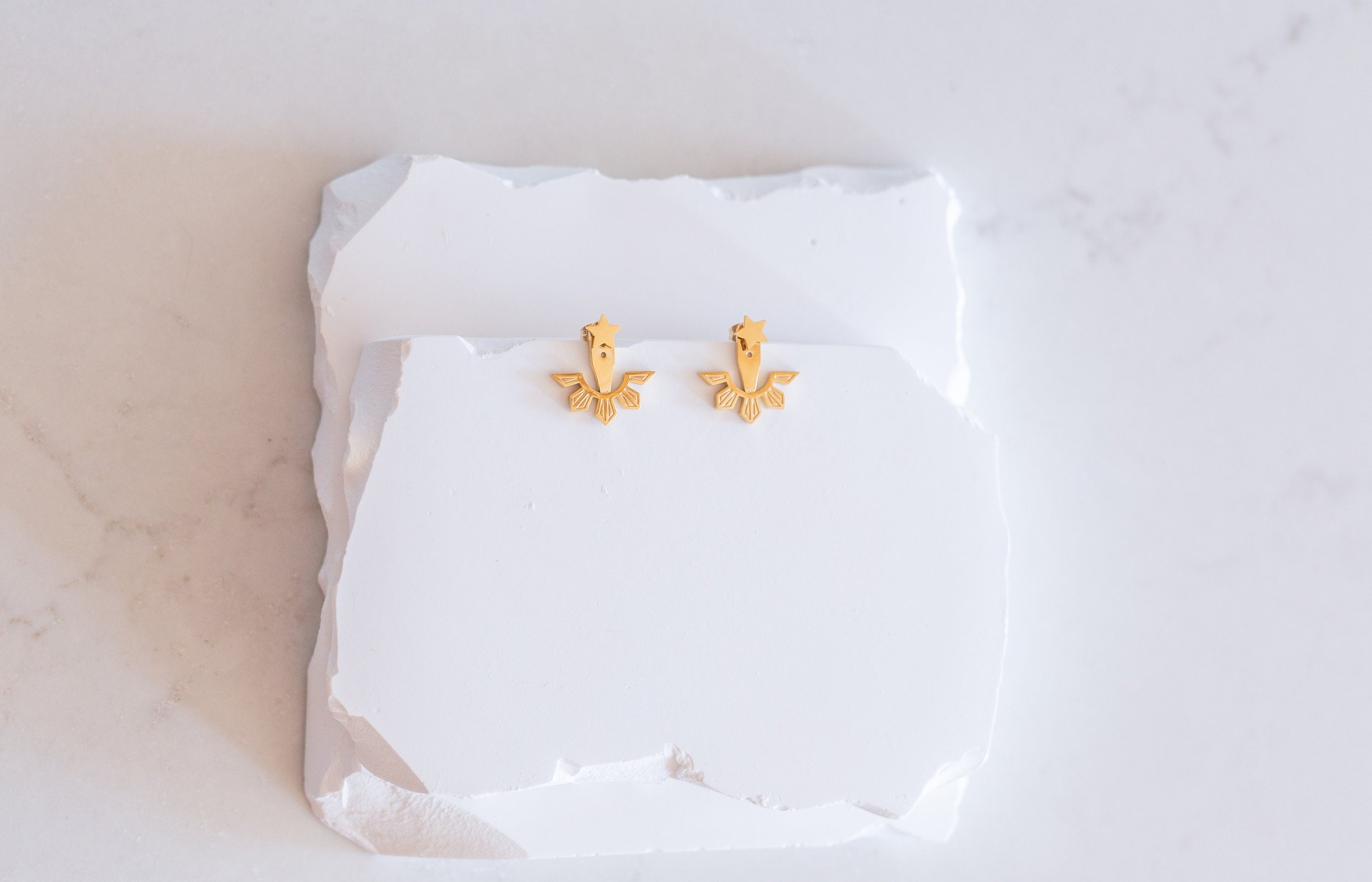 https://i.etsystatic.com/26561053/r/il/debf93/5845637991/il_fullxfull.5845637991_7ont.jpg