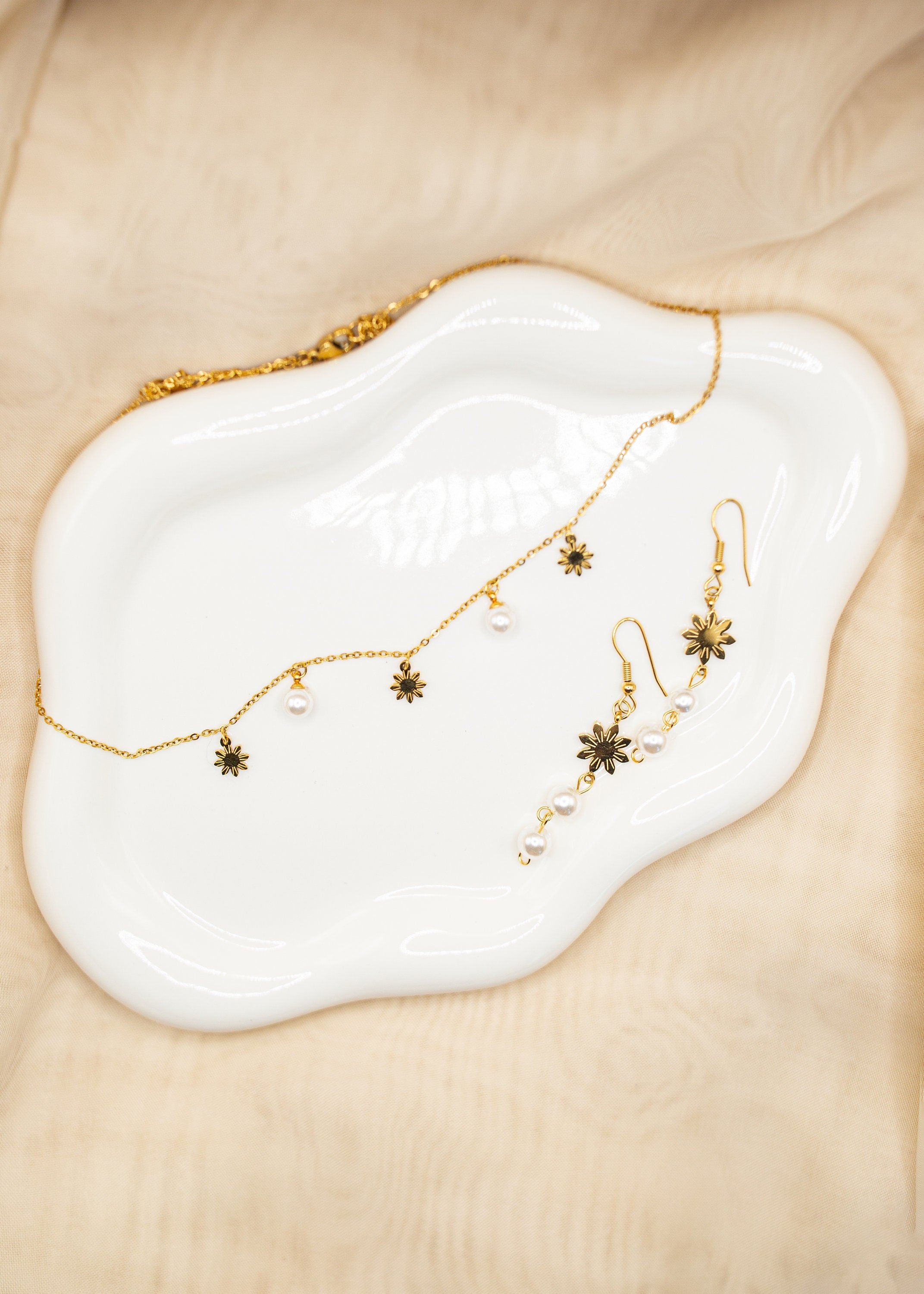 https://i.etsystatic.com/26561053/r/il/cbb20e/5129242976/il_fullxfull.5129242976_6xnp.jpg