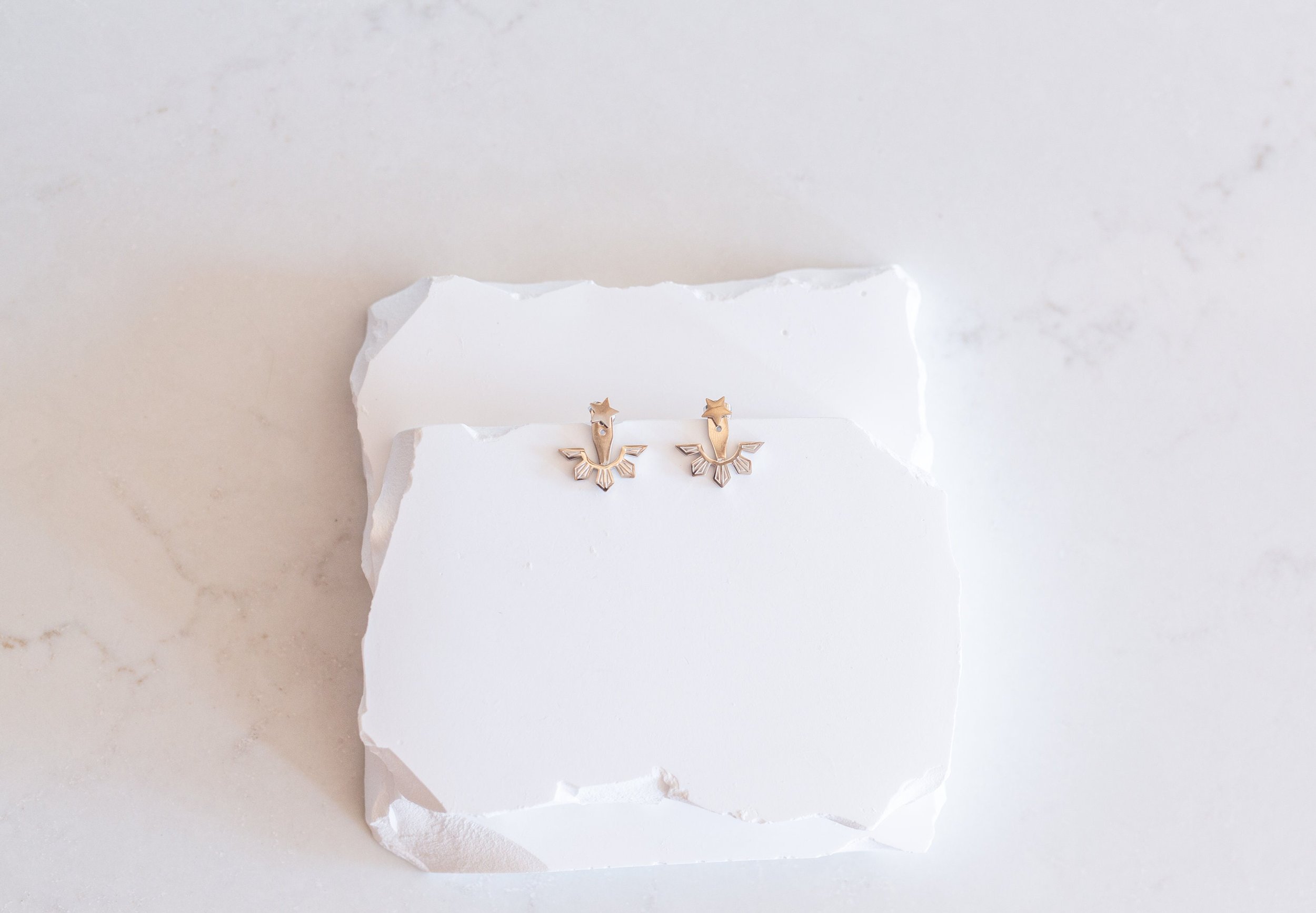 https://i.etsystatic.com/26561053/r/il/0e3da3/5845630039/il_fullxfull.5845630039_2xb8.jpg