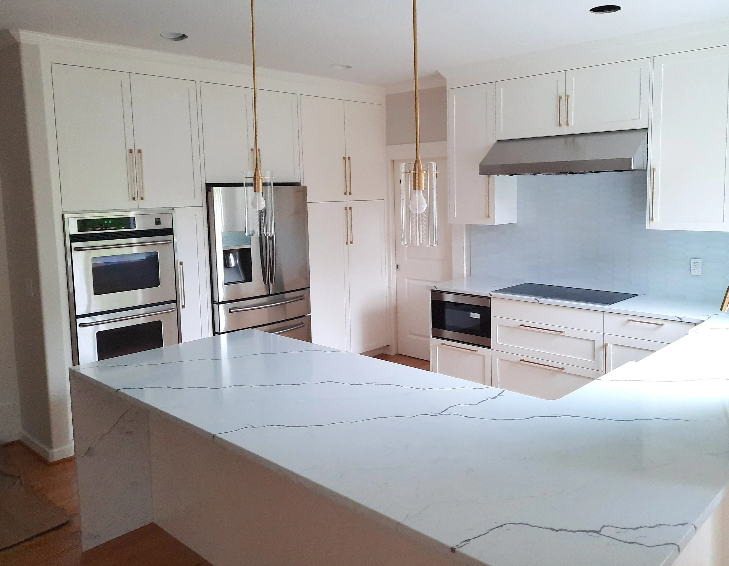 Euro 14 Skyline kitchen 1.jpg