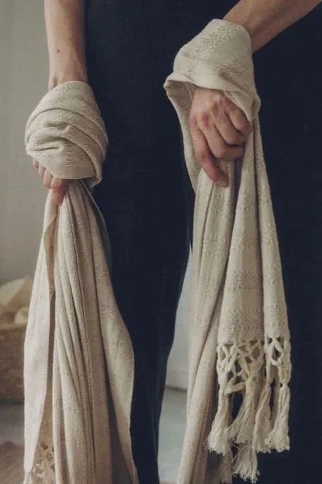 Postpartum sluitingsritueel met aandacht voor rust, afronding en herstel