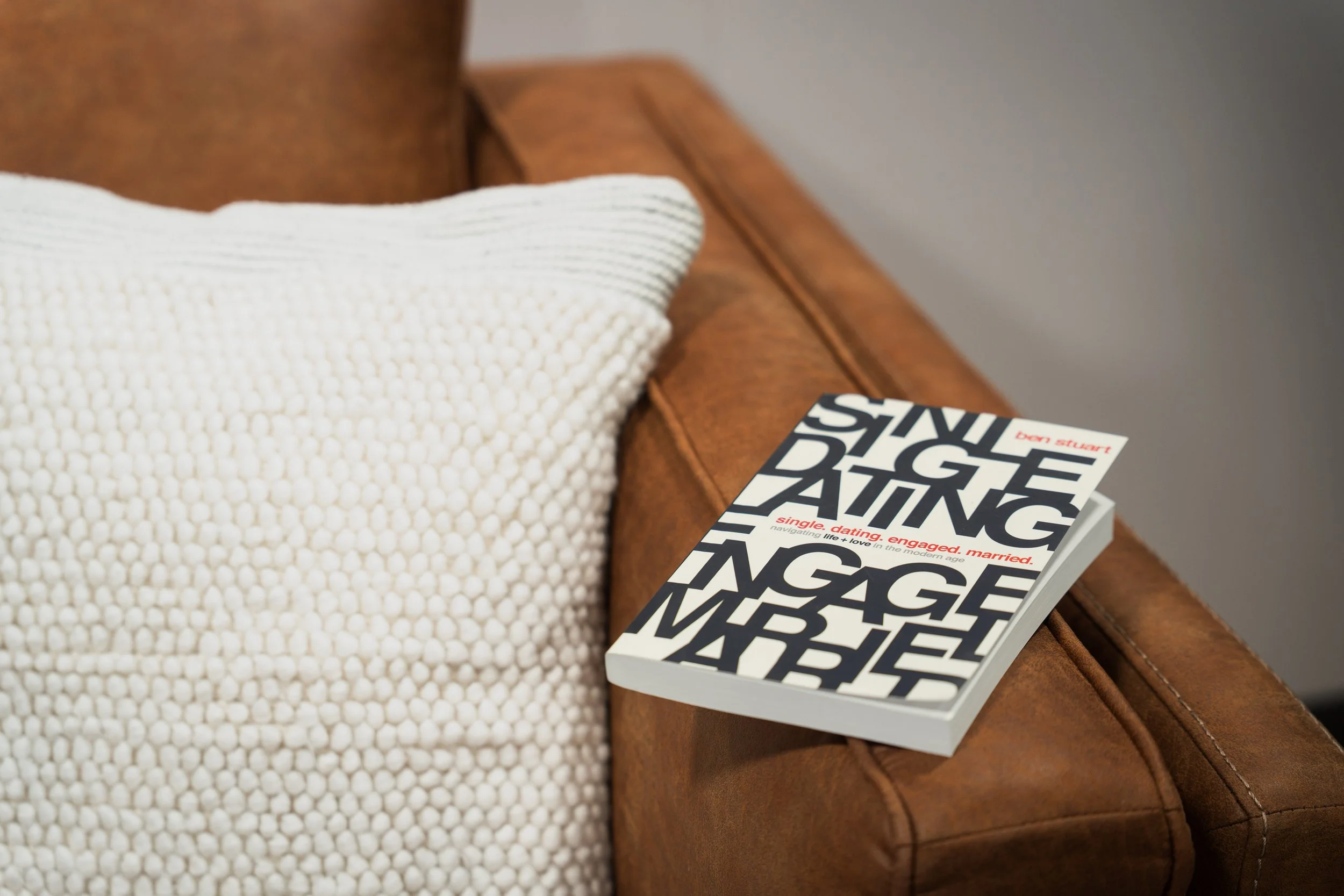 LSR_Sweaters and Books_Jan 26-53.jpg