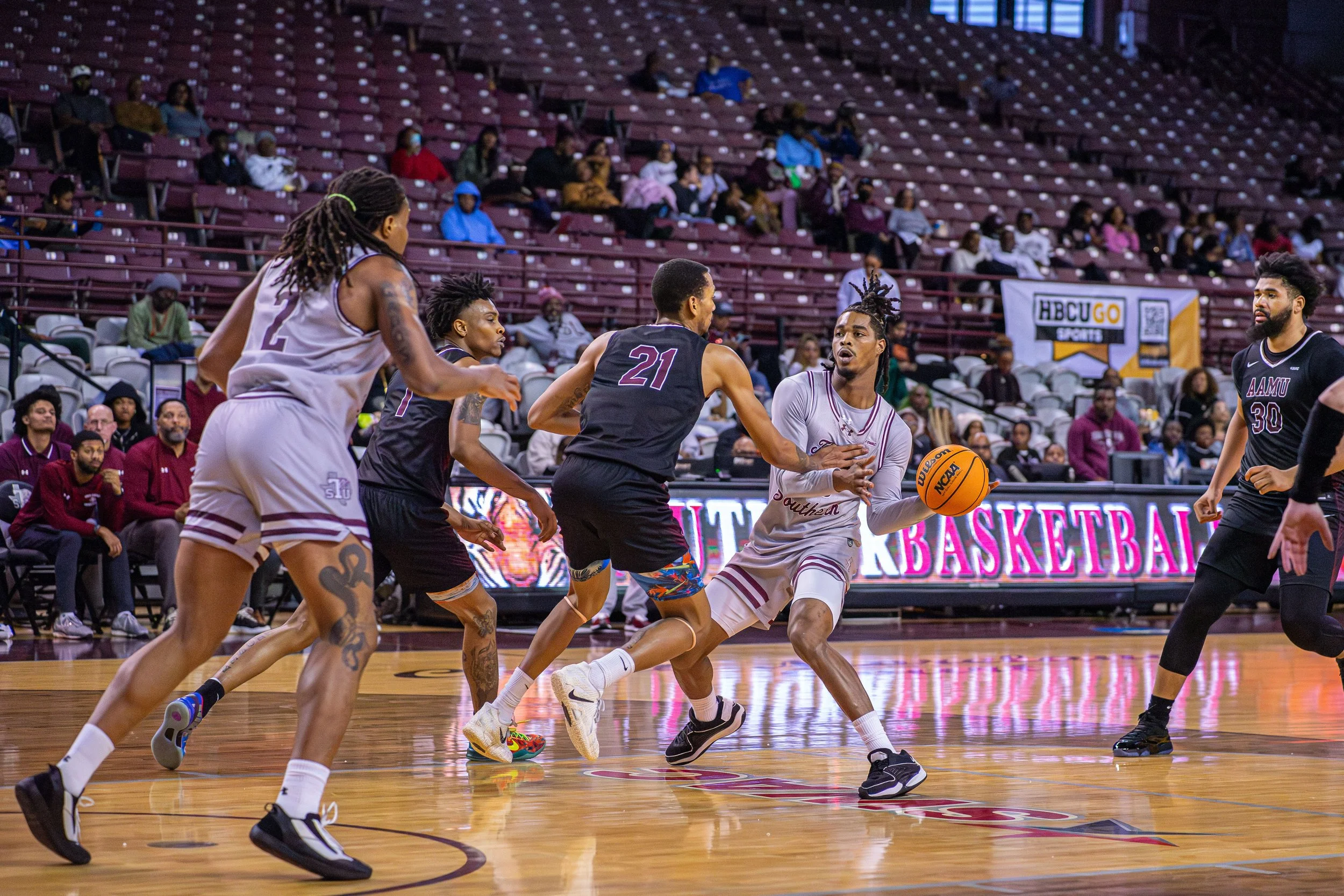 1.24_MBBALL012.jpg