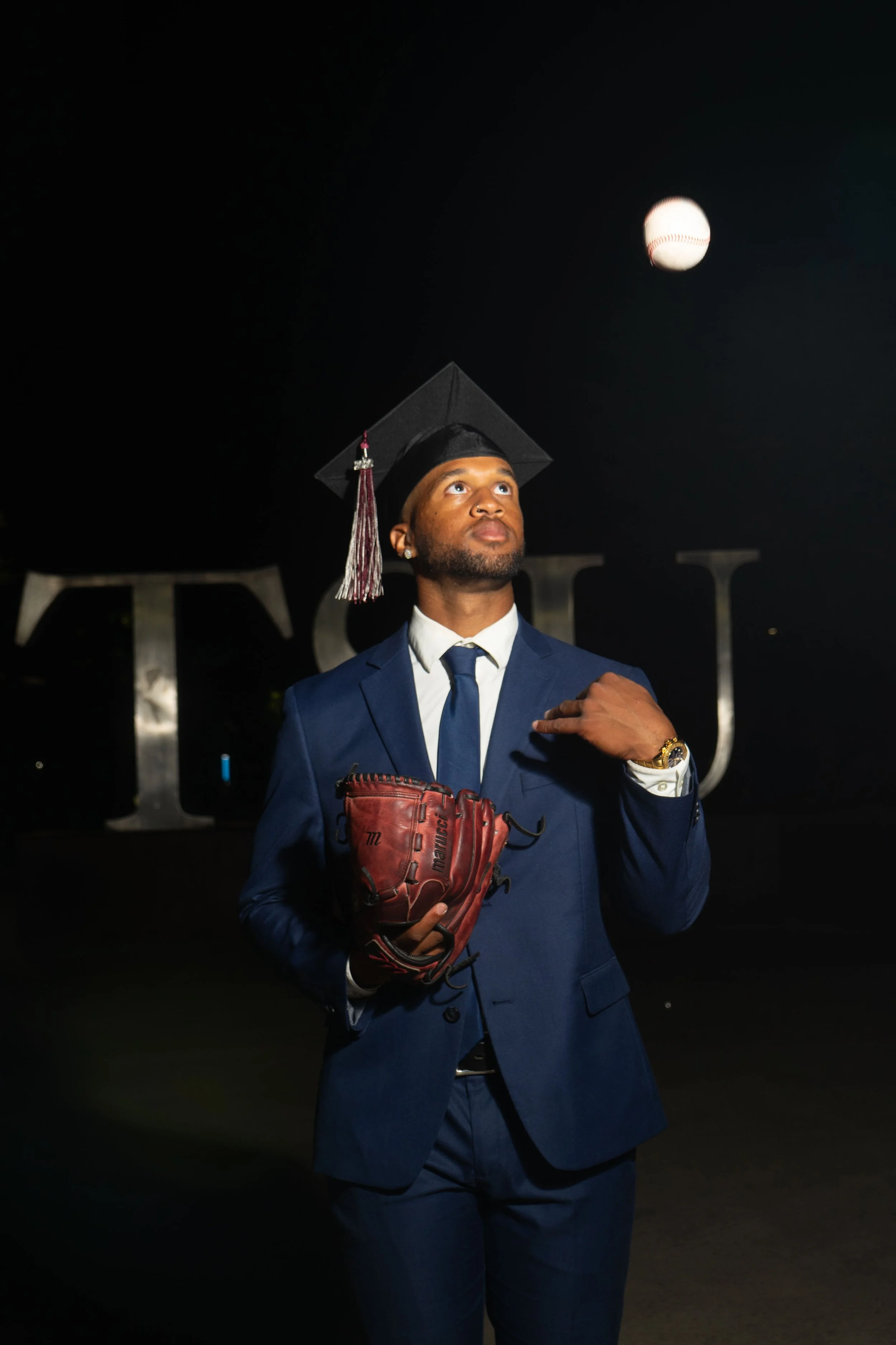 KEWAN_GRADUATION020.jpg
