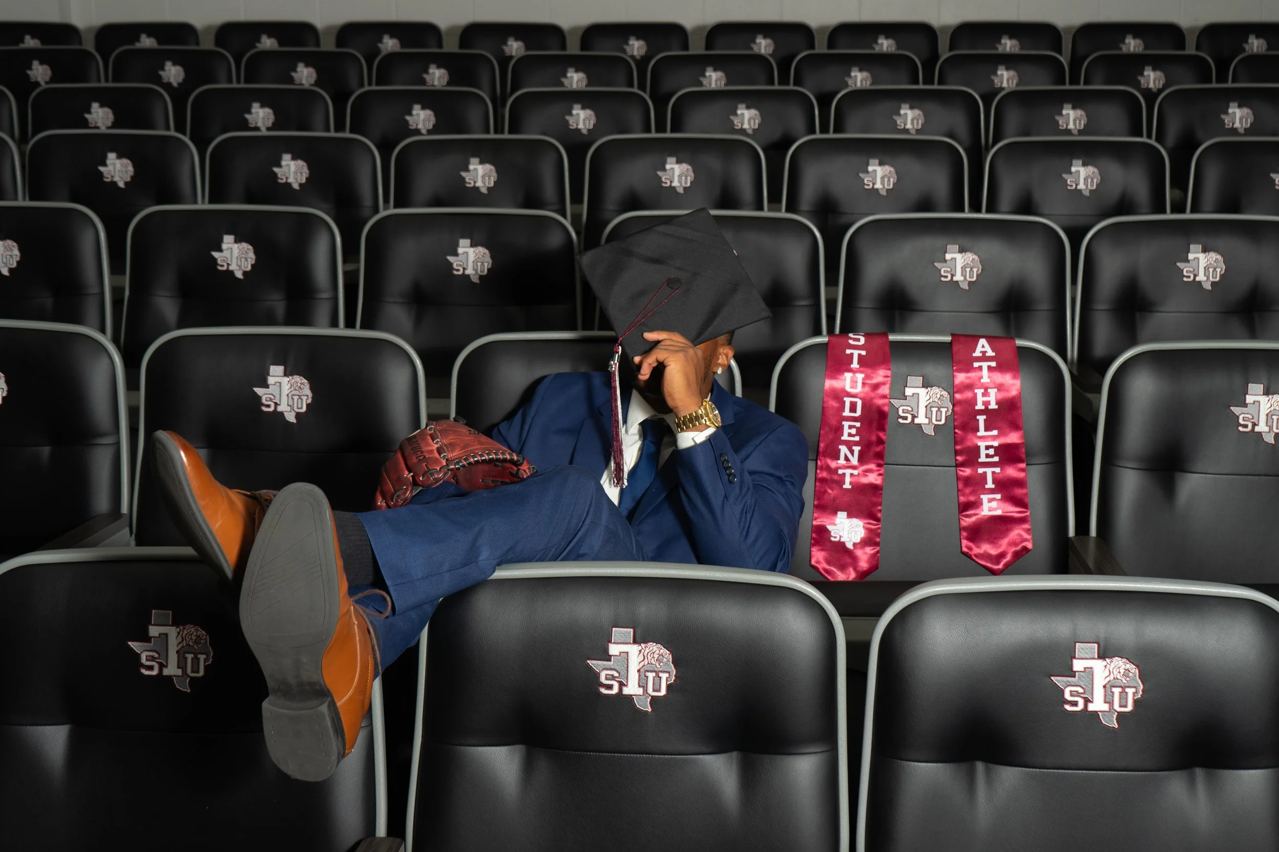 KEWAN_GRADUATION006.jpg