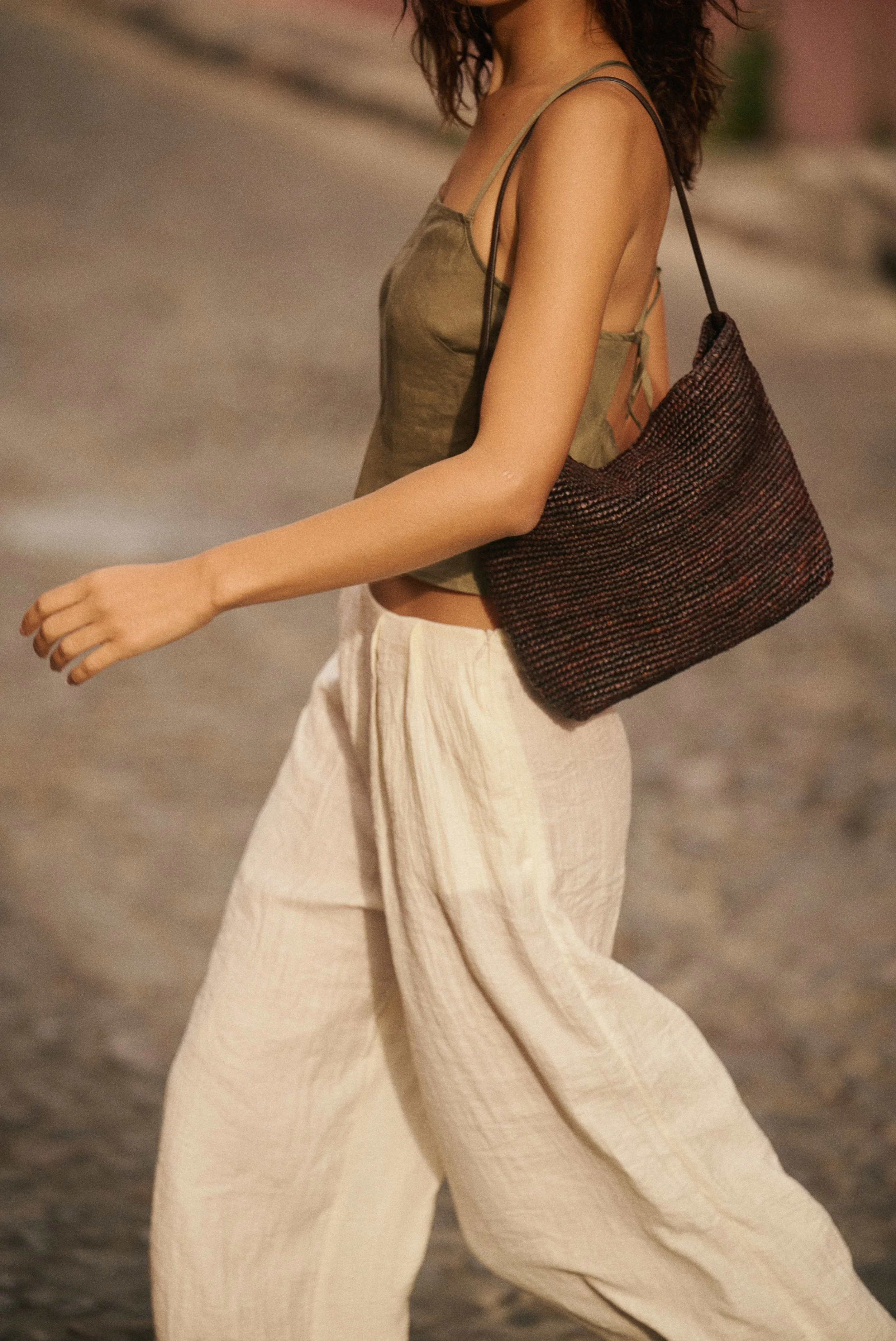 Bembien_SS27_SerenaRaffia_Brown_3.jpg