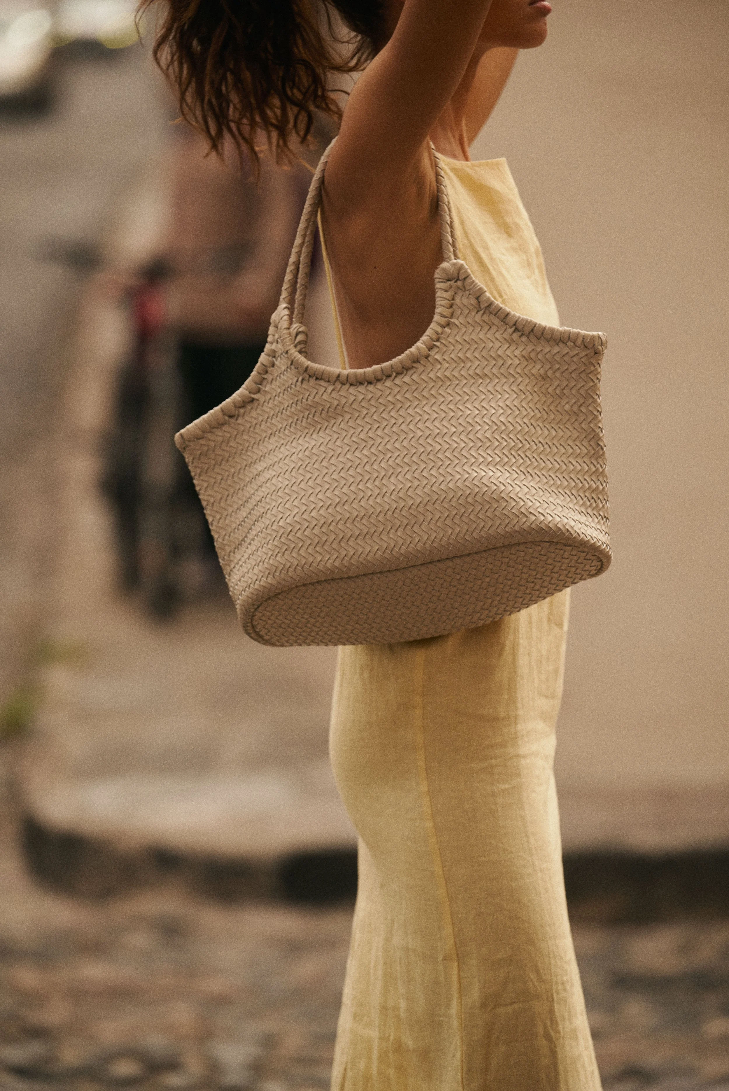 Bembien_SS27_Rosa_Stone_1.jpg