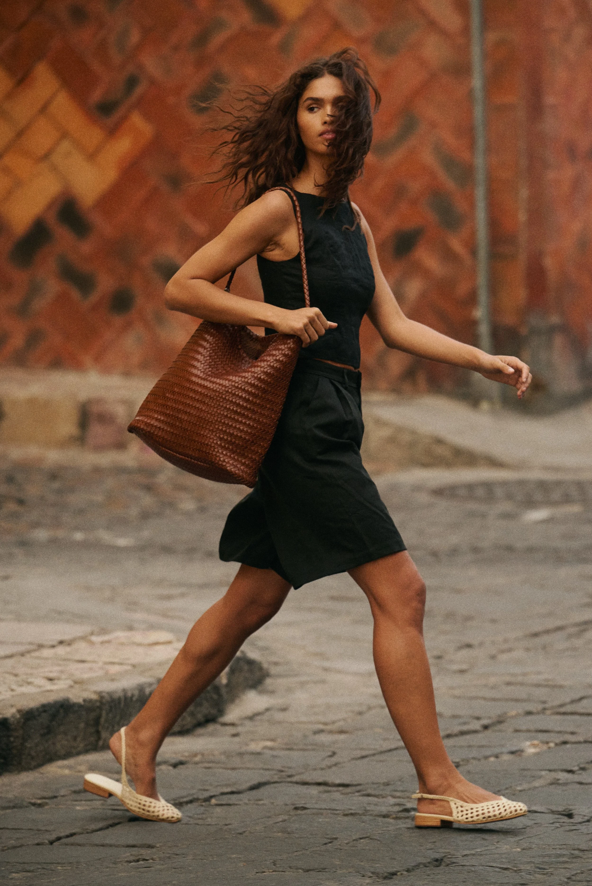Bembien_SS27_Lina_Sienna_1.jpg