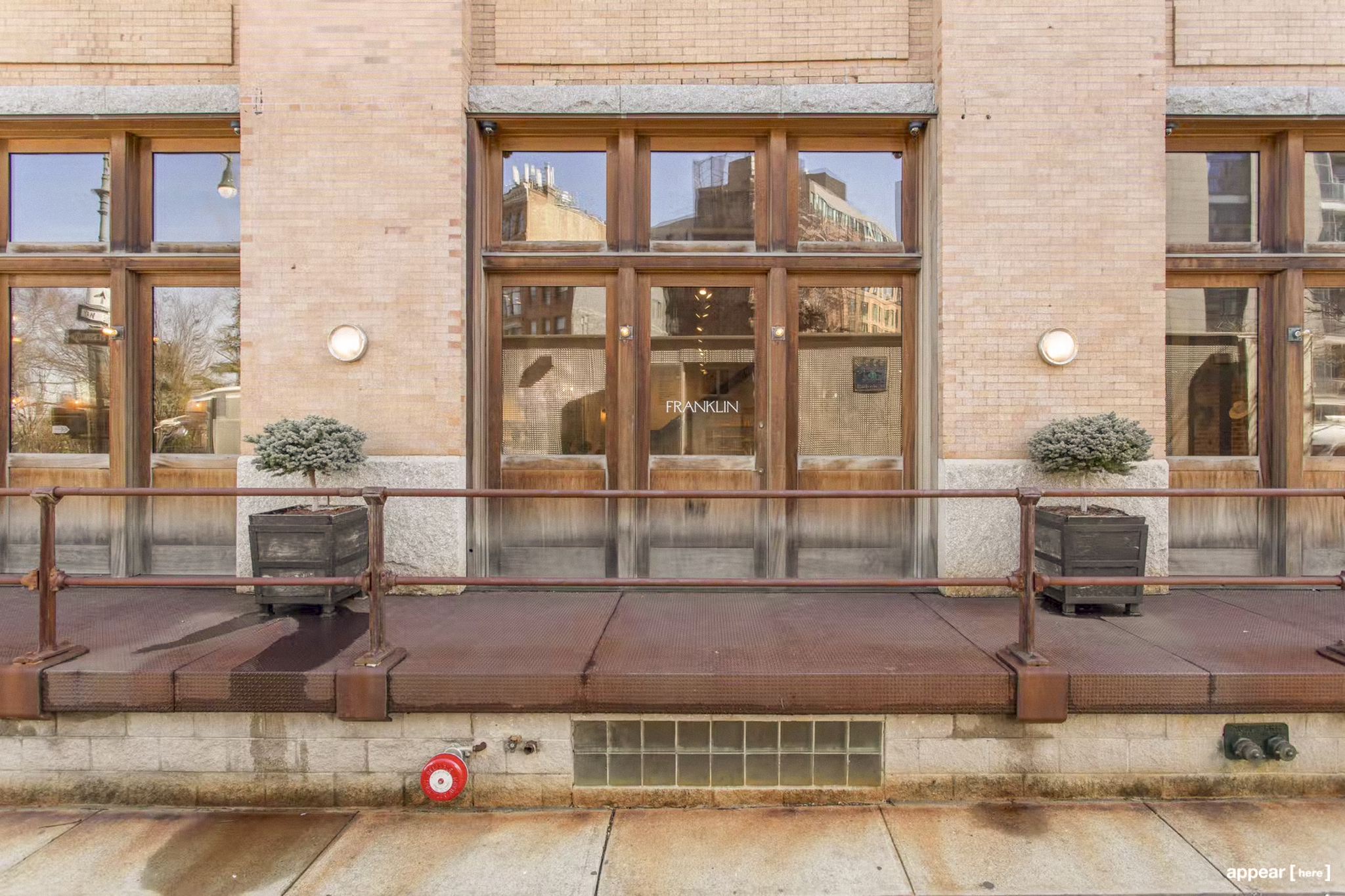 533_Canal_St__New_York__NY_10013__USA_1-2.png