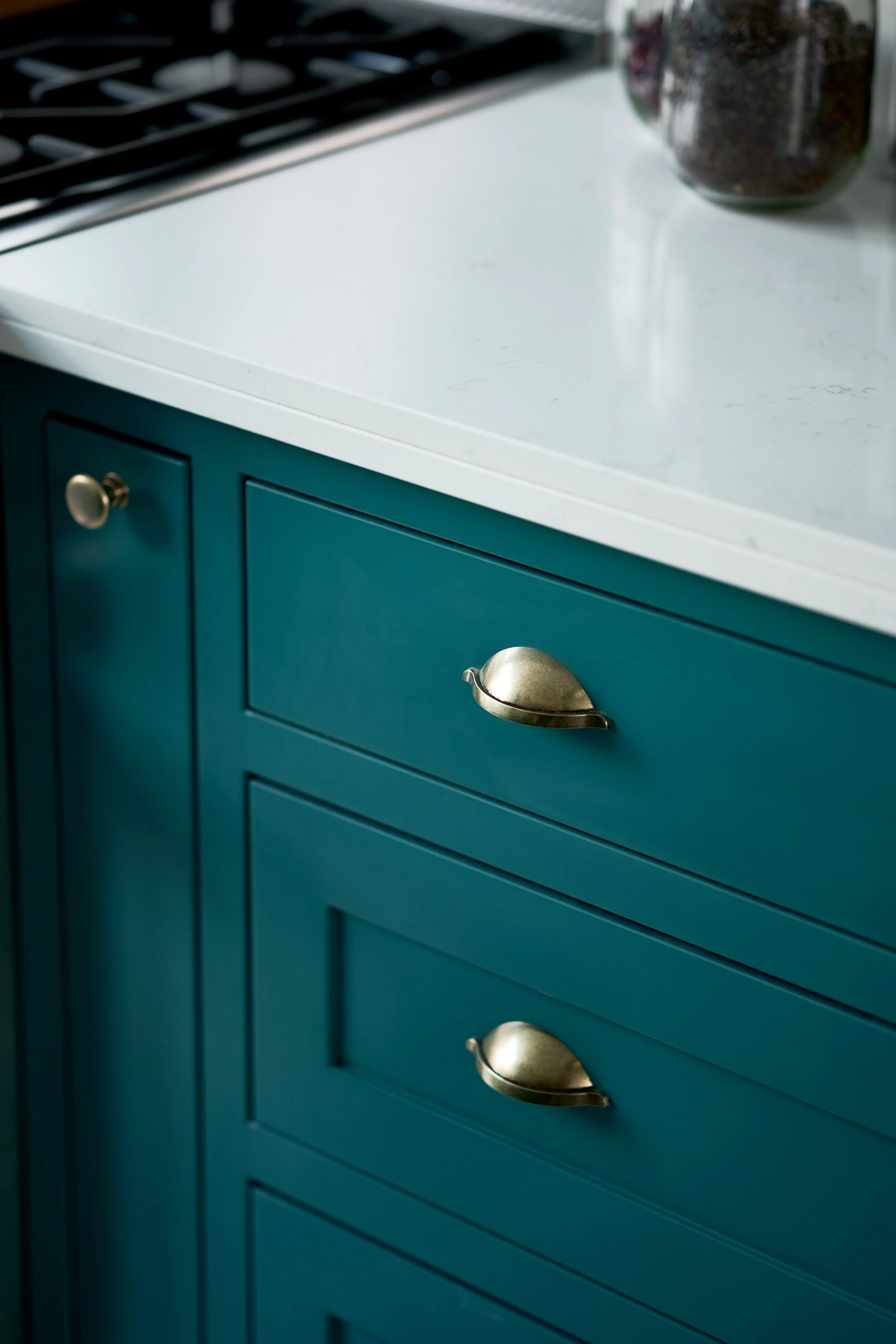 BELGRAVE-RD-KITCHEN-custom-kitchen-interior-design23).jpg